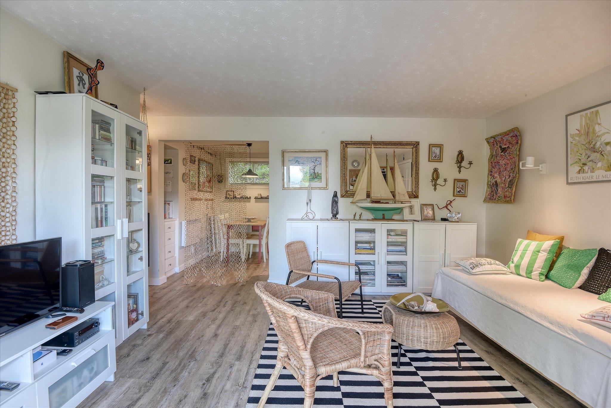 202 E Rockwood Blvd - Photo 8