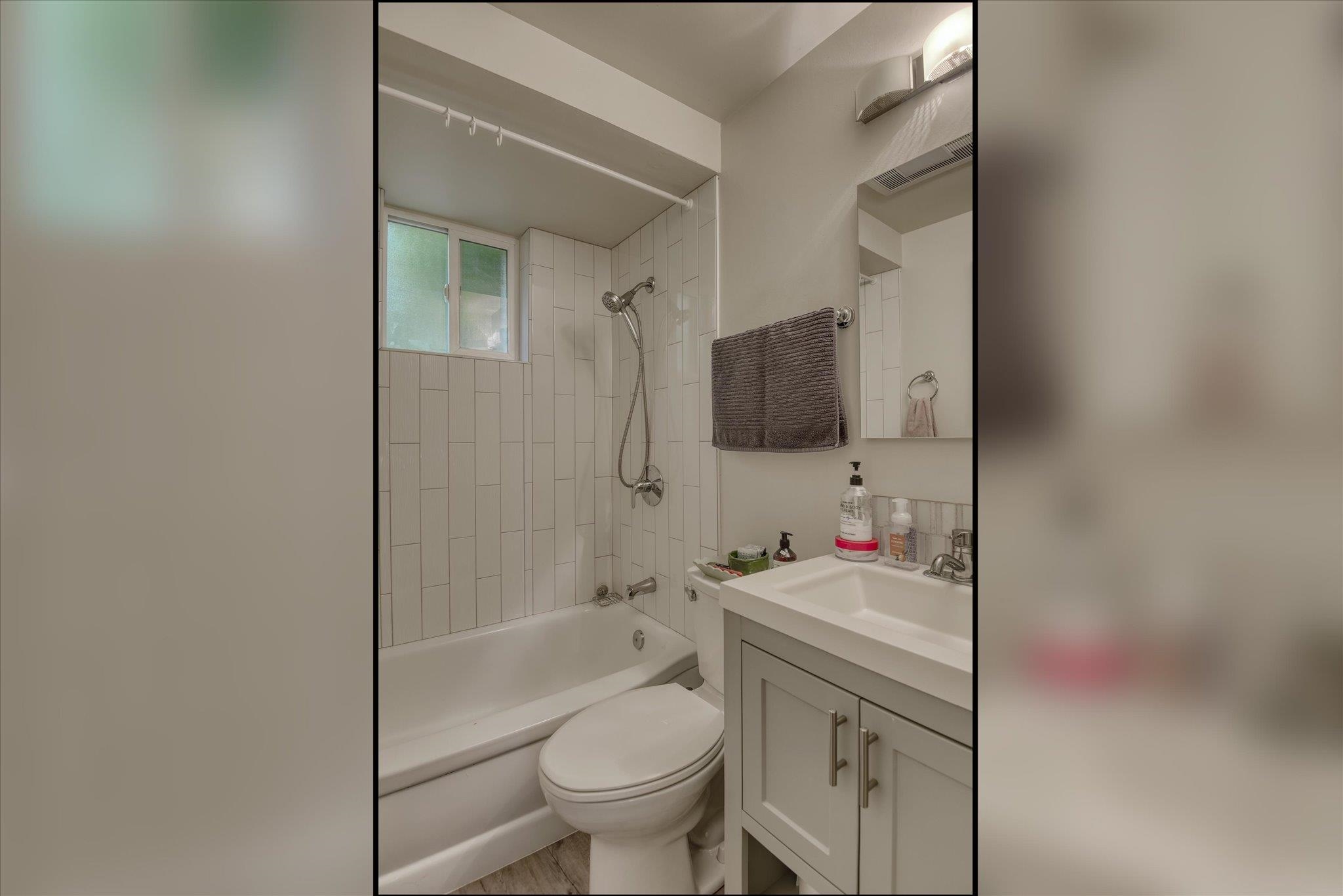 202 E Rockwood Blvd - Photo 13
