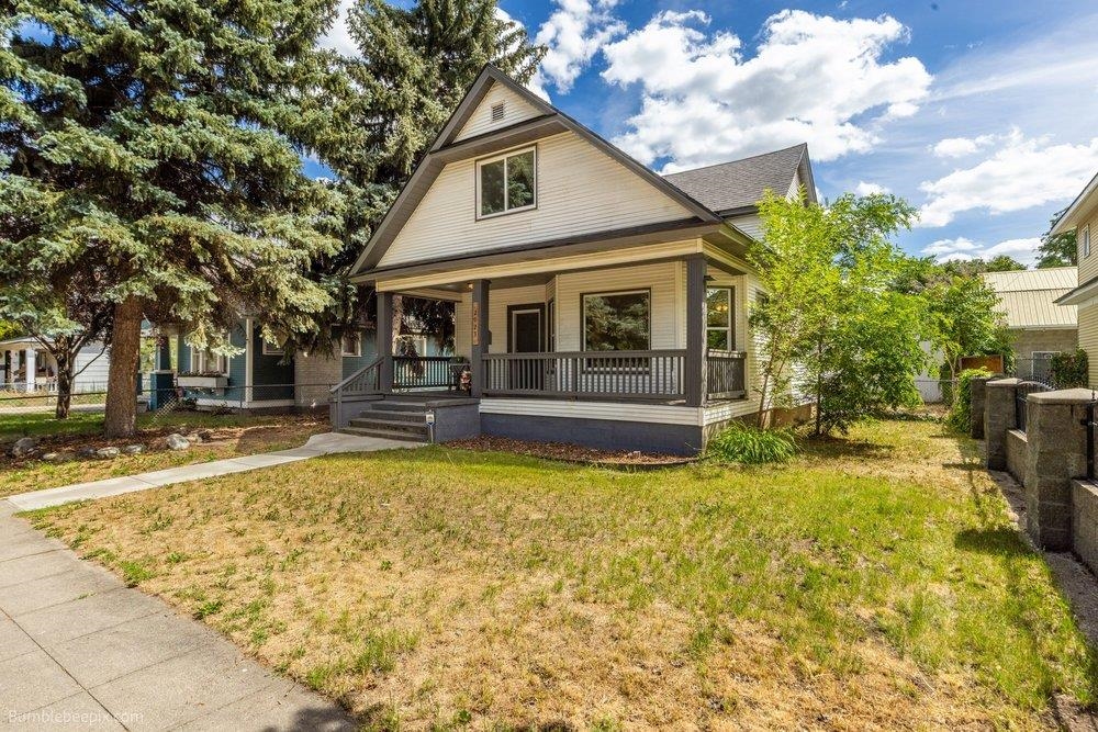 2023 W SHARP Ave - Photo 31