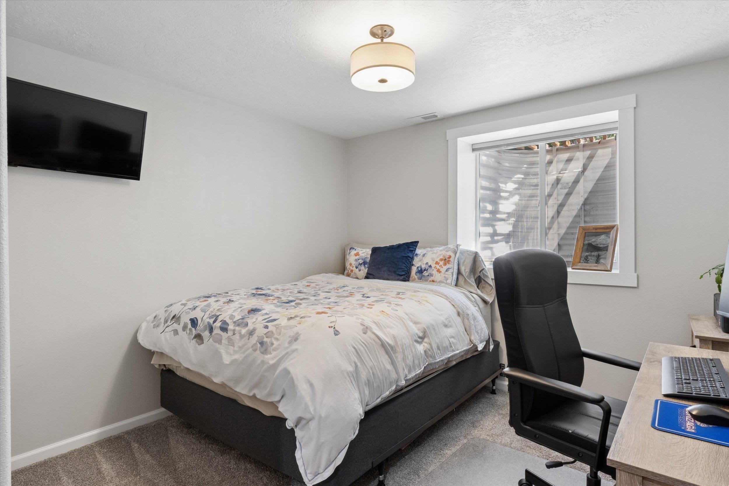 8702 N Pamela St - Photo 22