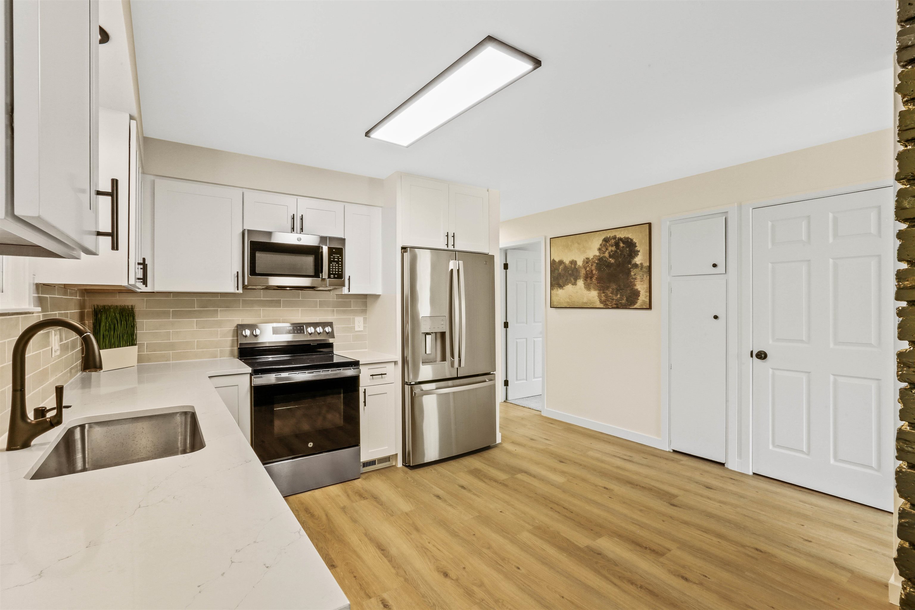 1012 E 37th Ave - Photo 10