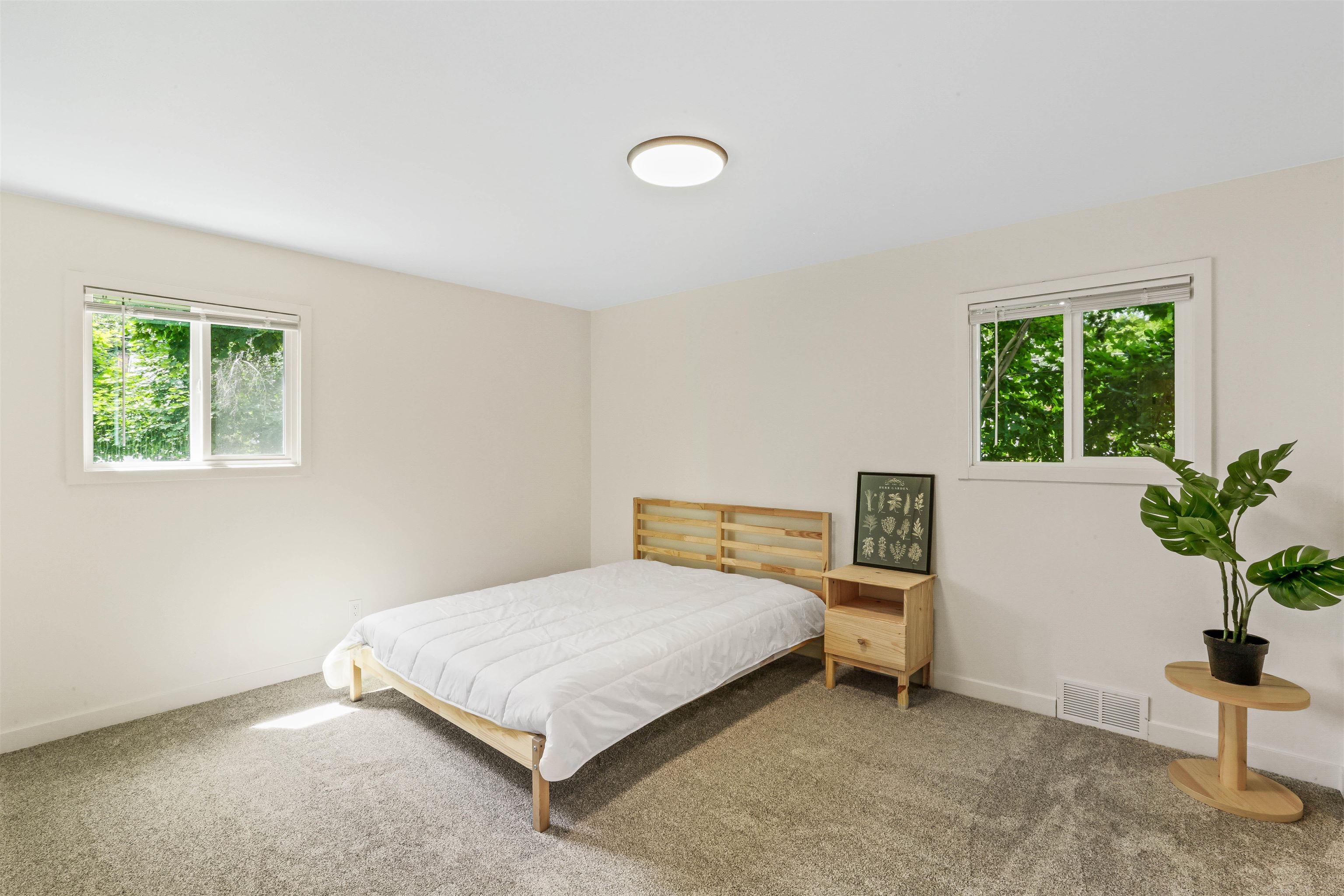 1012 E 37th Ave - Photo 11