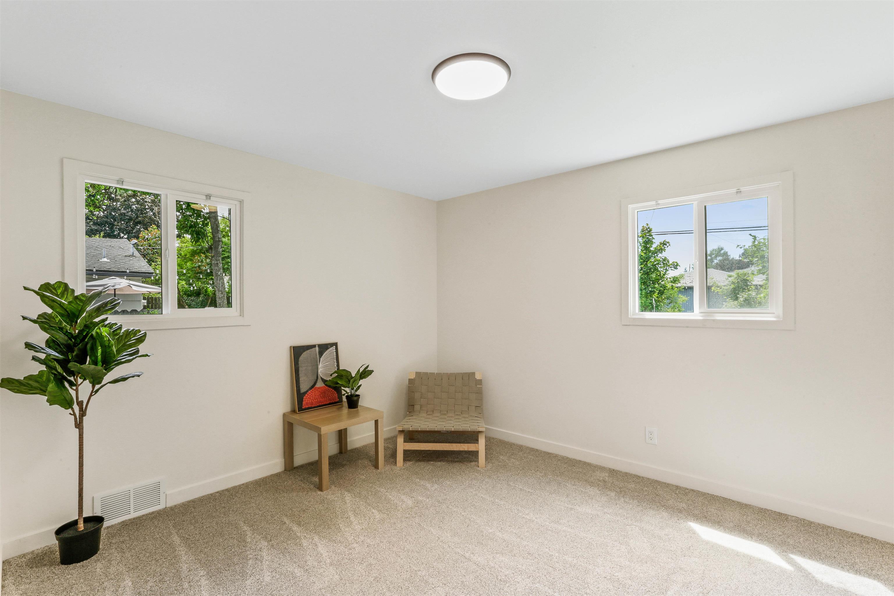 1012 E 37th Ave - Photo 15