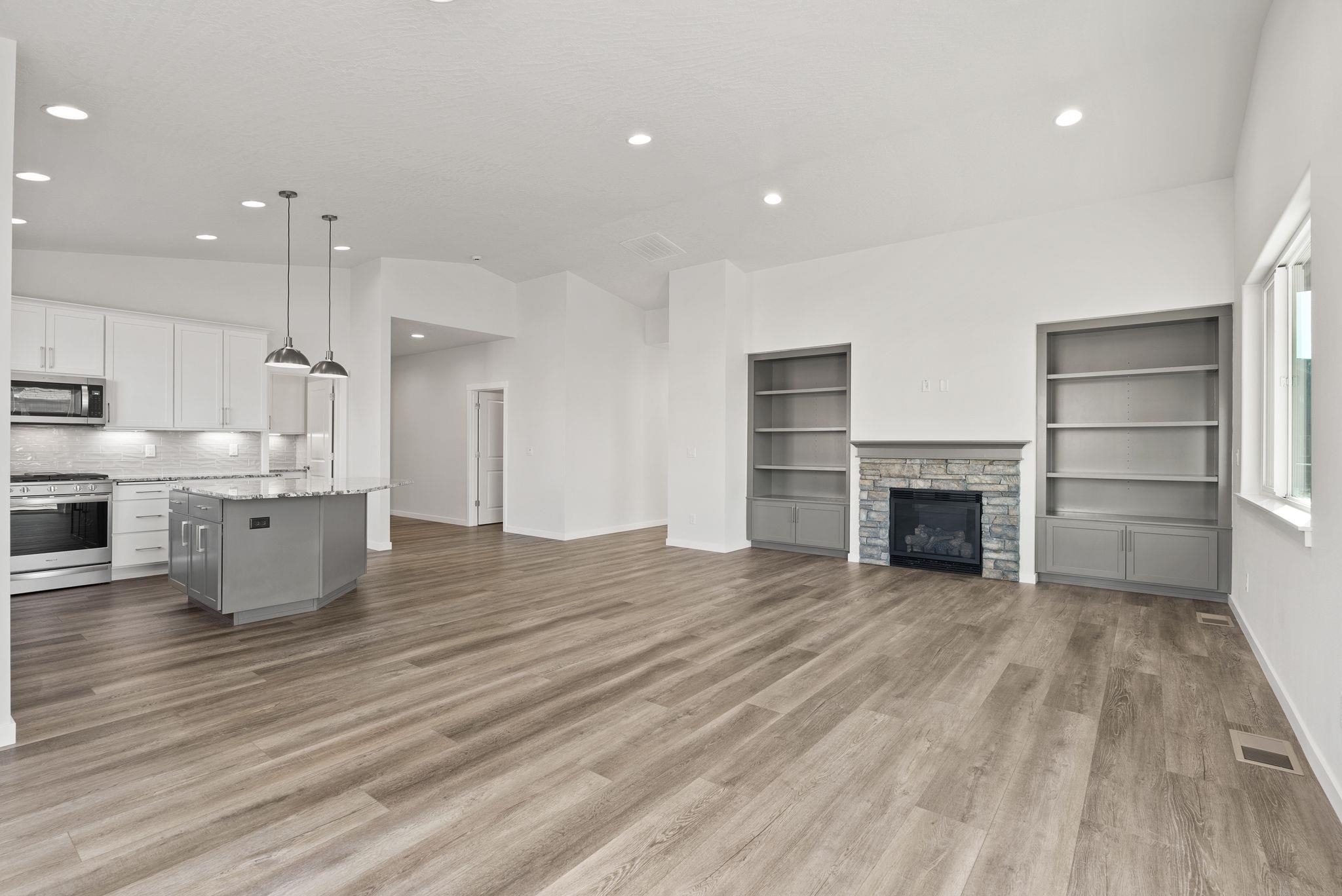12111 N Montfort Ave - Photo 6