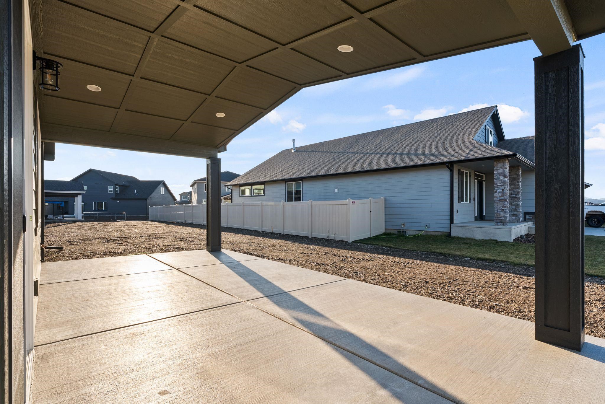 12111 N Montfort Ave - Photo 21