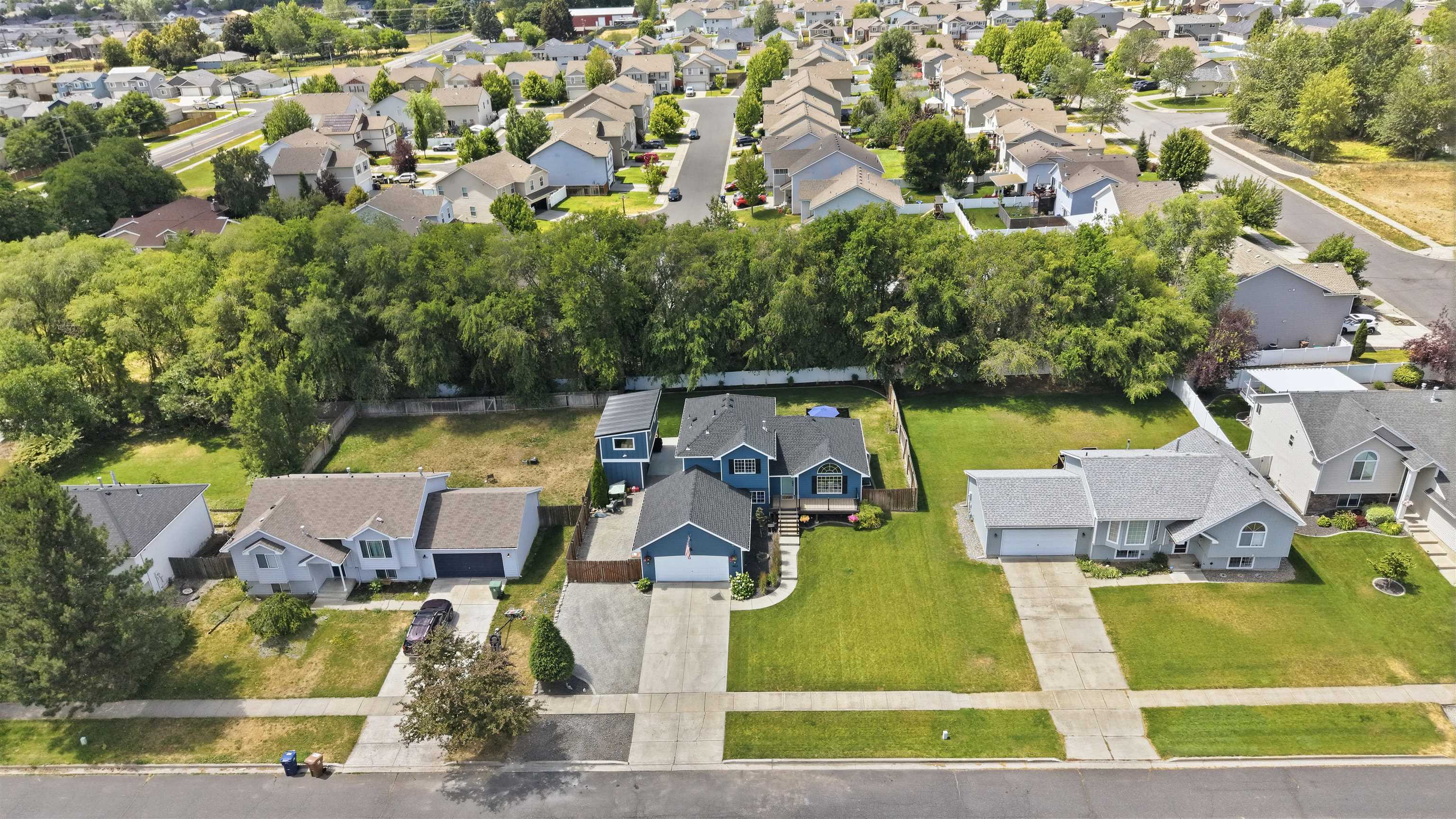 8803 N Maple St - Photo 45