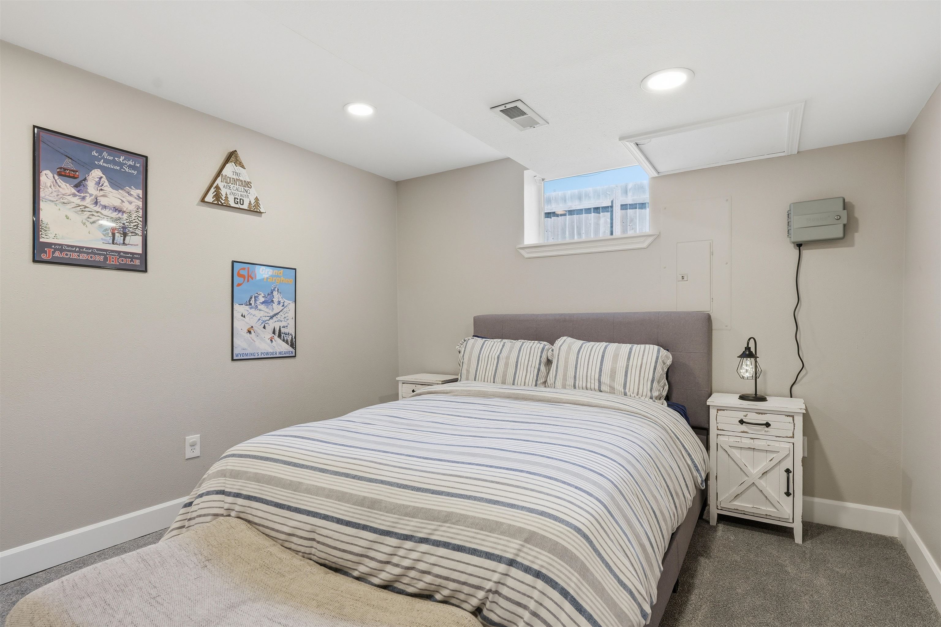 8803 N Maple St - Photo 27