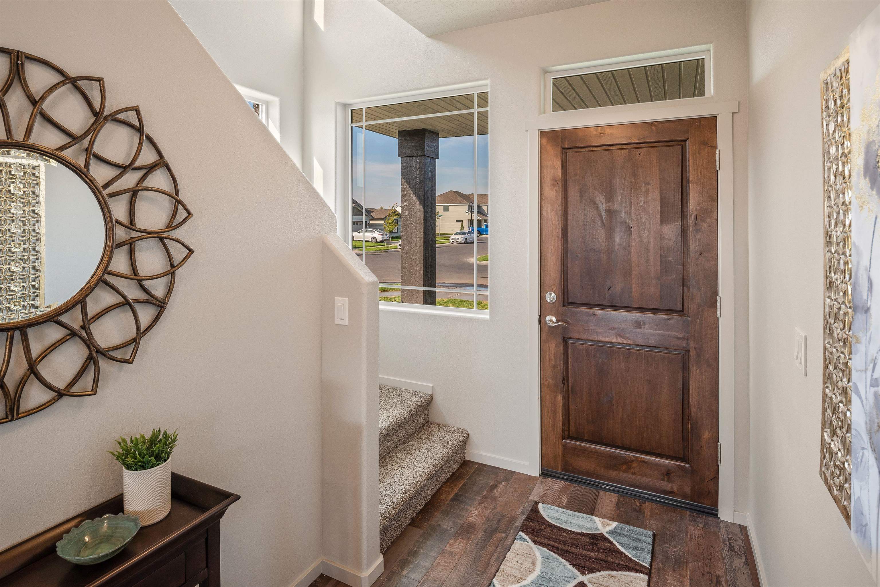 8 N DRUMMOND St - Photo 3