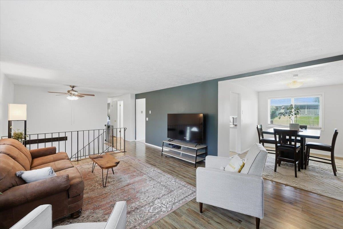 436 N 4th St - Photo 11