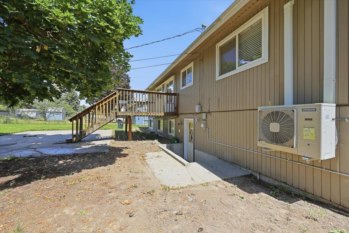 436 N 4th St - Photo 29