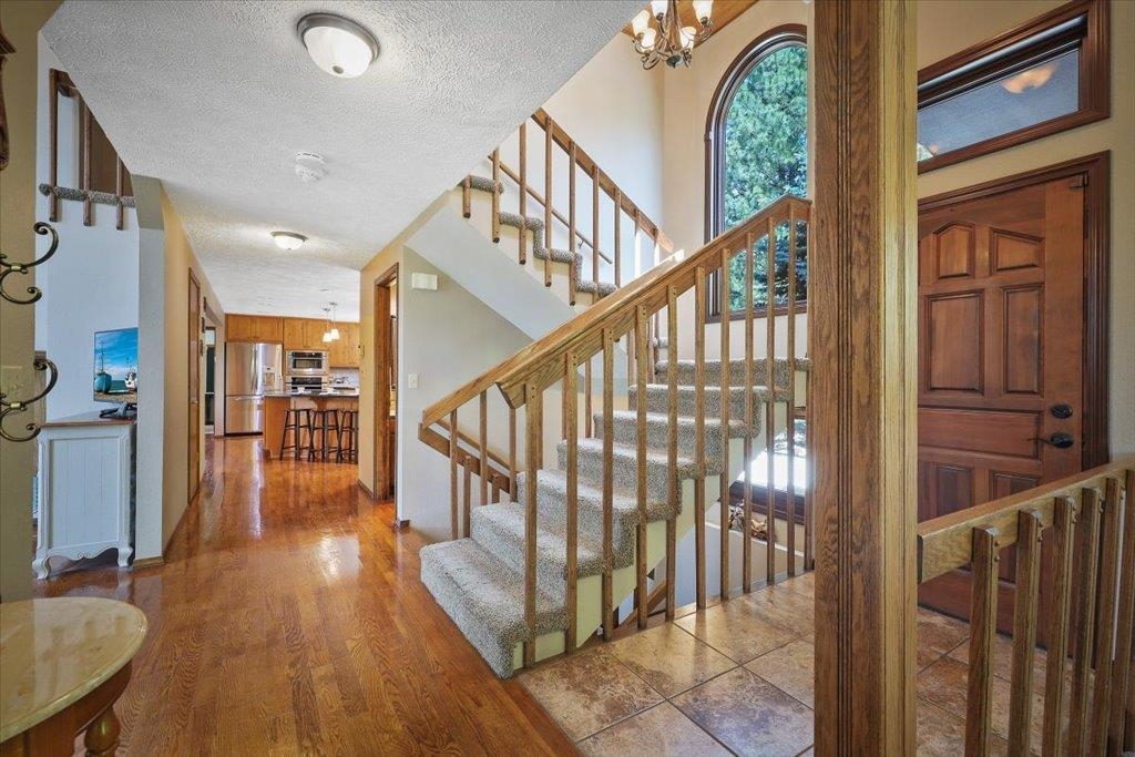 8011 S Pineview Ln - Photo 7
