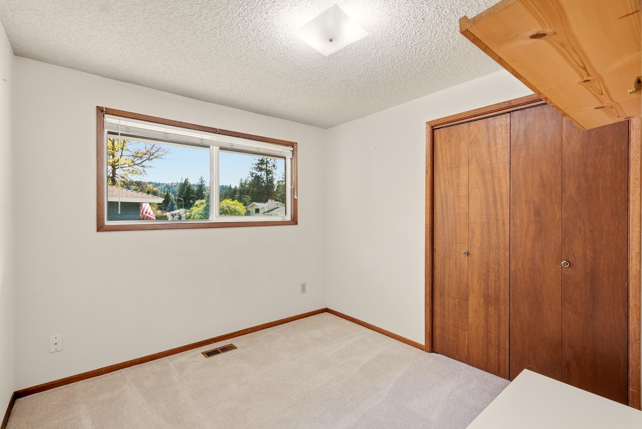 11824 N Madison St - Photo 14