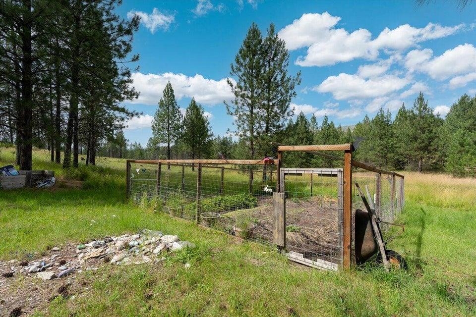 5249 Happy Hill Rd - Photo 22