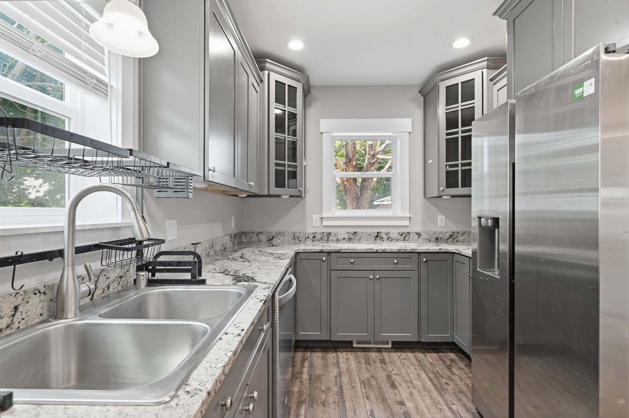 721 W Dalton Ave - Photo 5