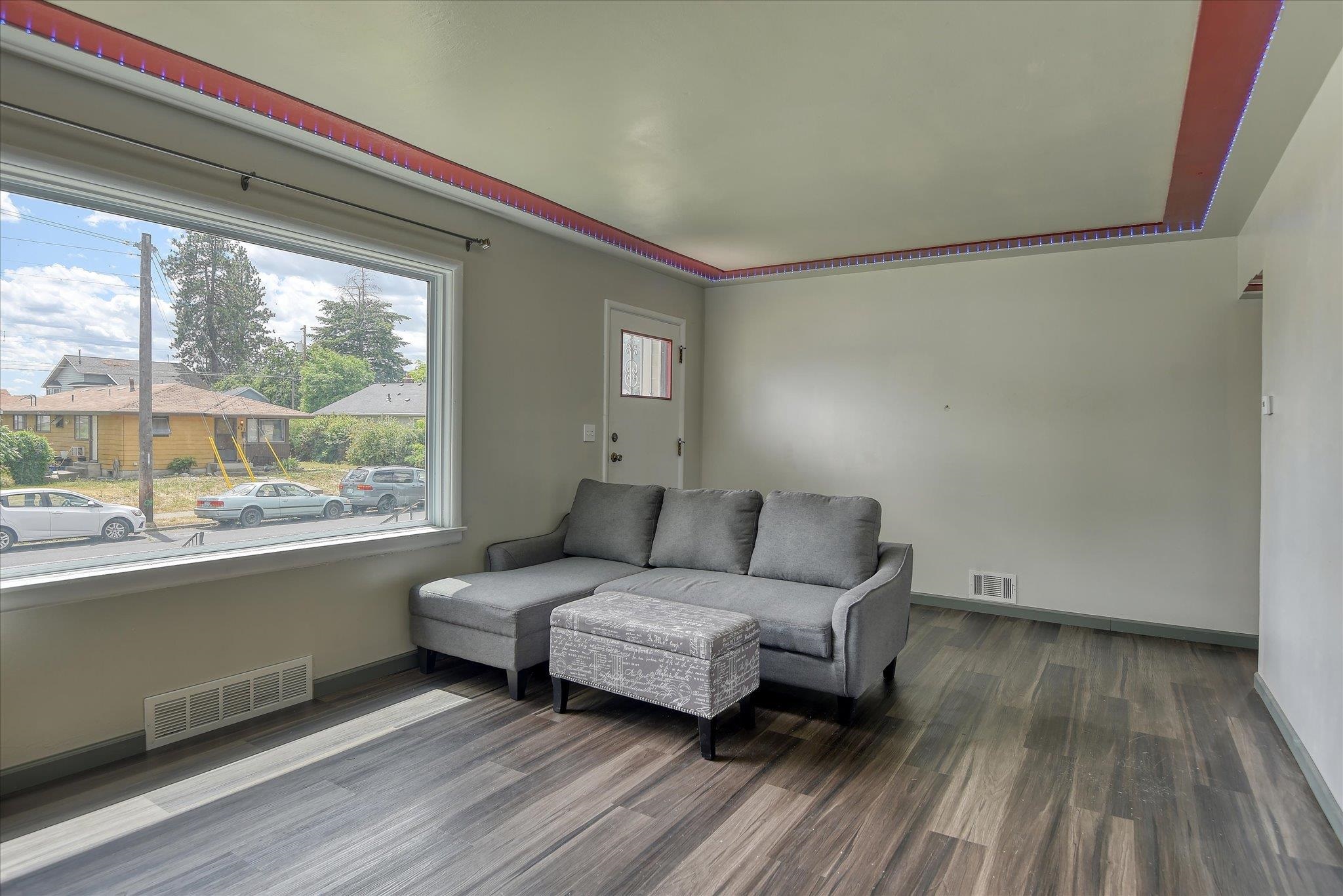408 W GORDON Ave - Photo 6