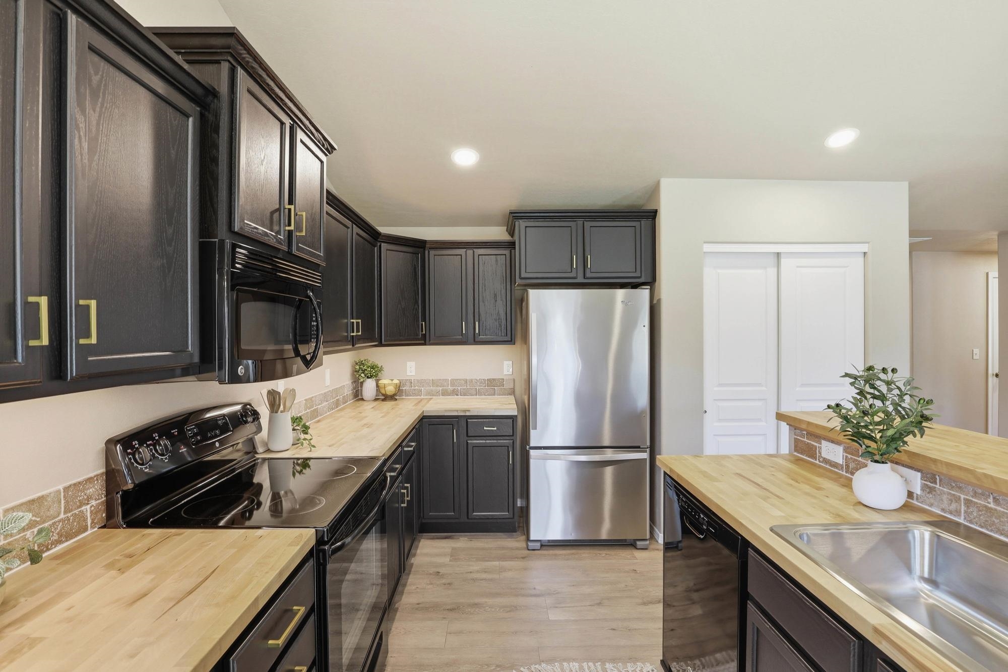2209 S Lloyd Ct - Photo 10
