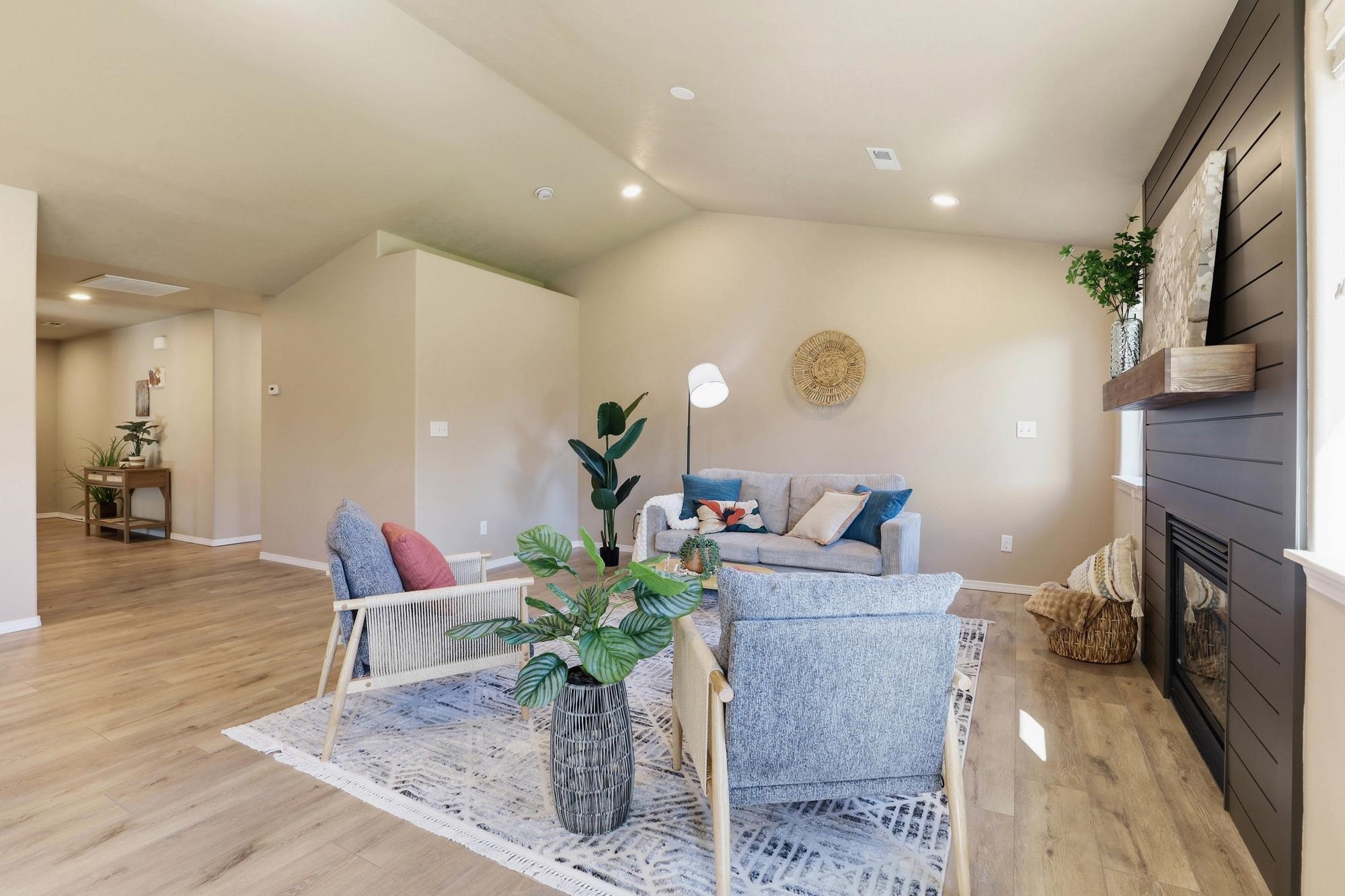 2209 S Lloyd Ct - Photo 7