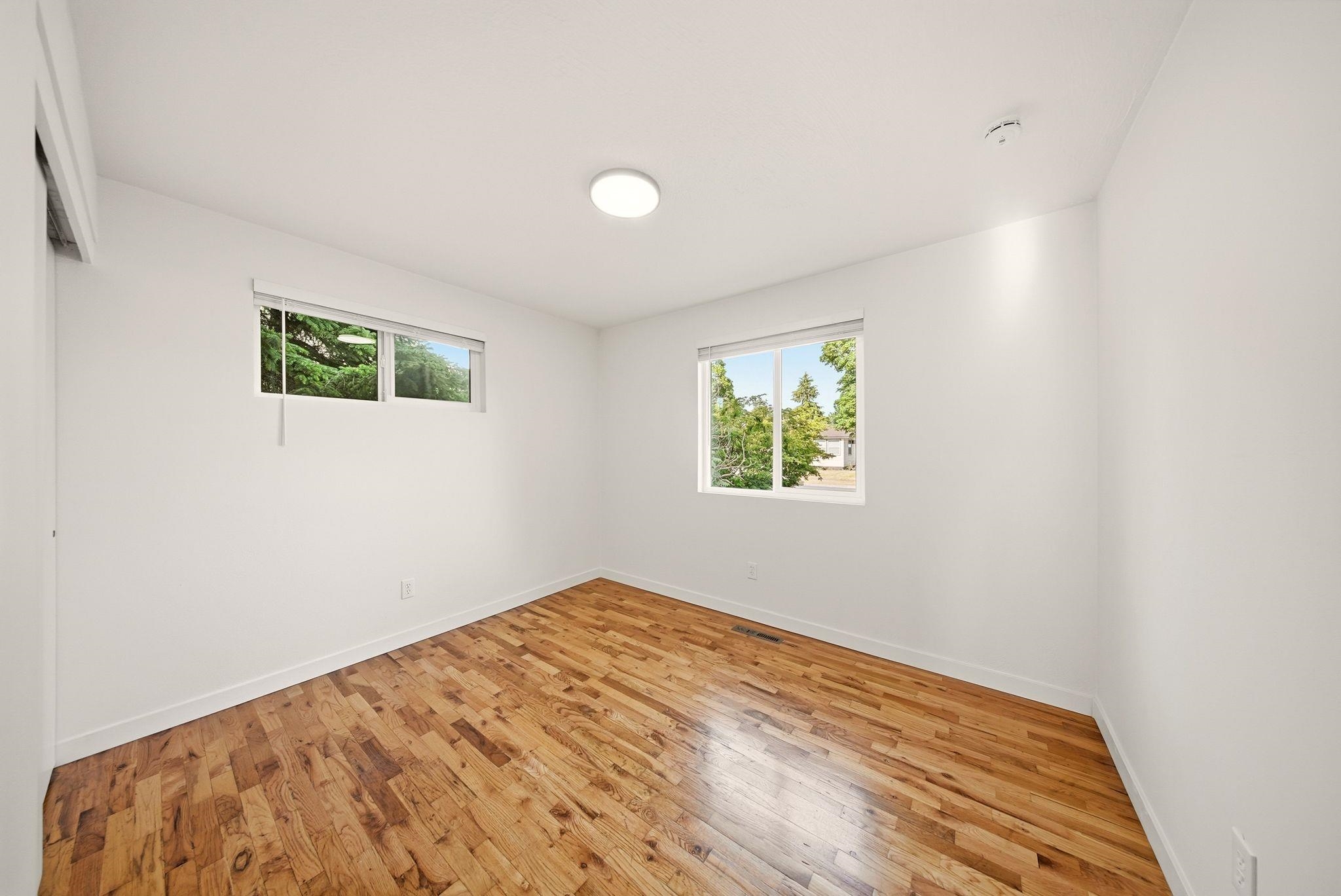 4411 N Whitehouse St - Photo 16