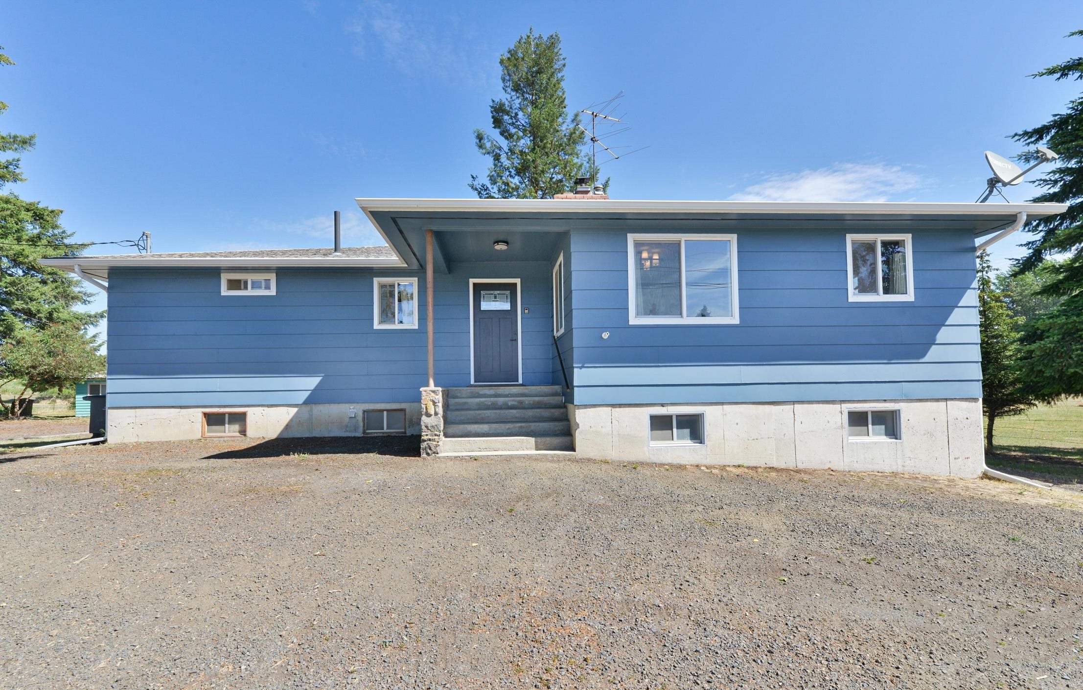 11312 W Betz Rd - Photo 1