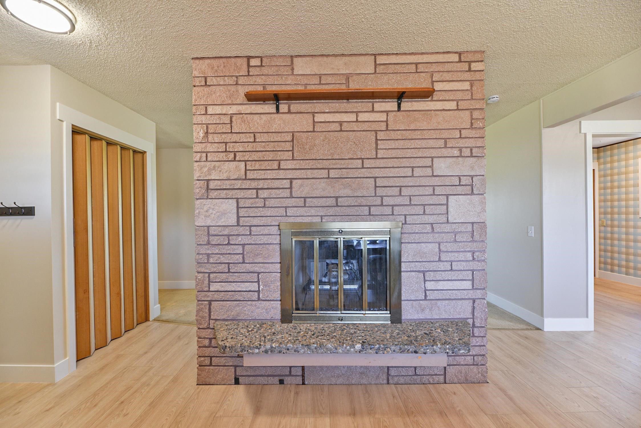 11312 W Betz Rd - Photo 6