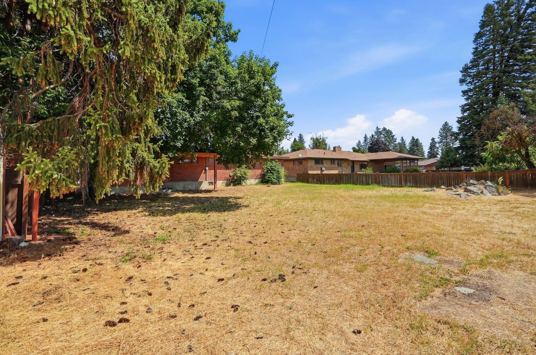 2217 W GORDON Ave - Photo 31
