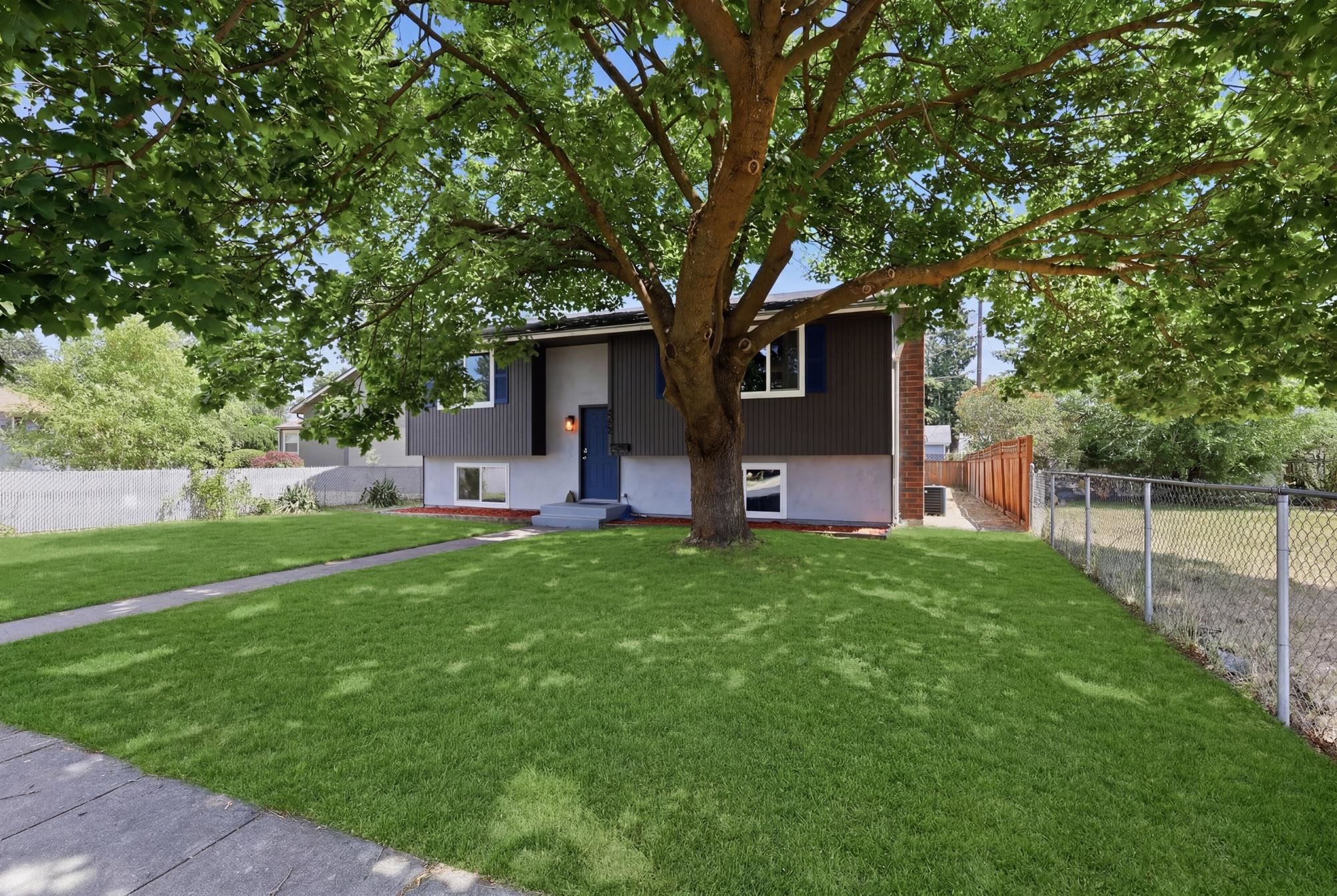 4722 N Walnut St - Photo 3
