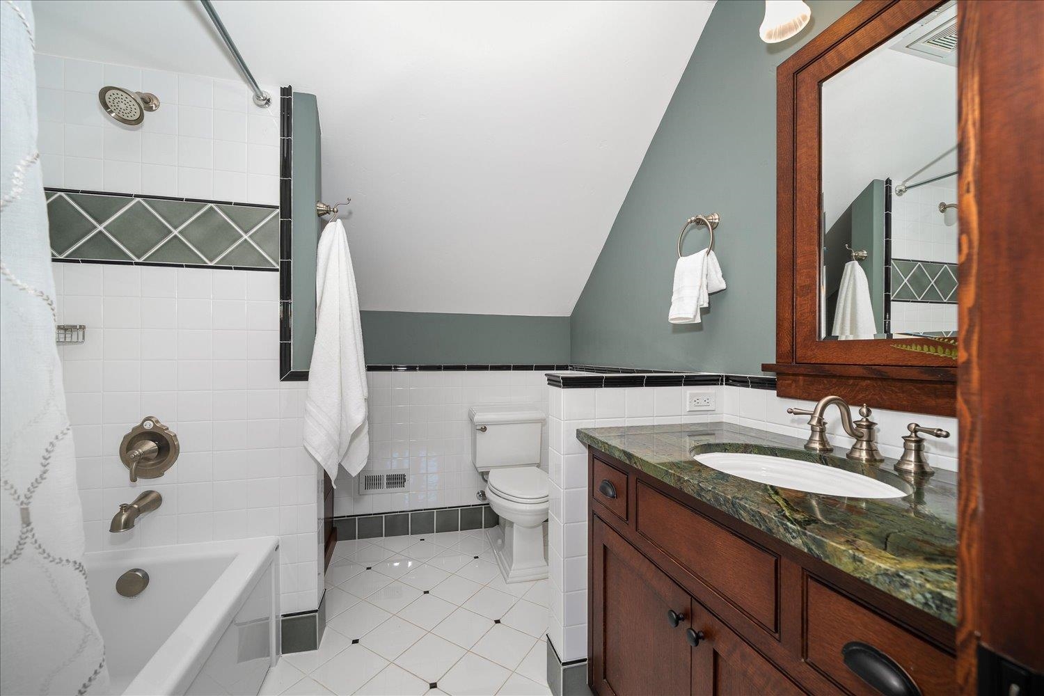 2510 S Thierman Ln - Photo 28