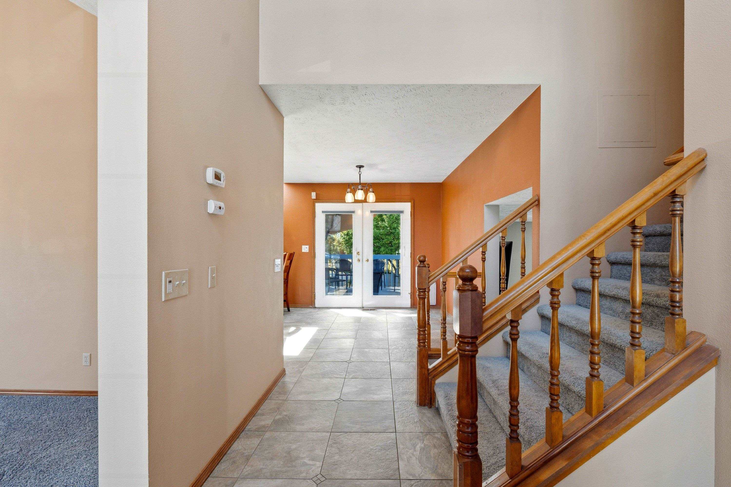 6923 N Douglass St - Photo 3