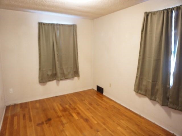 1617 E Courtland Ave - Photo 7