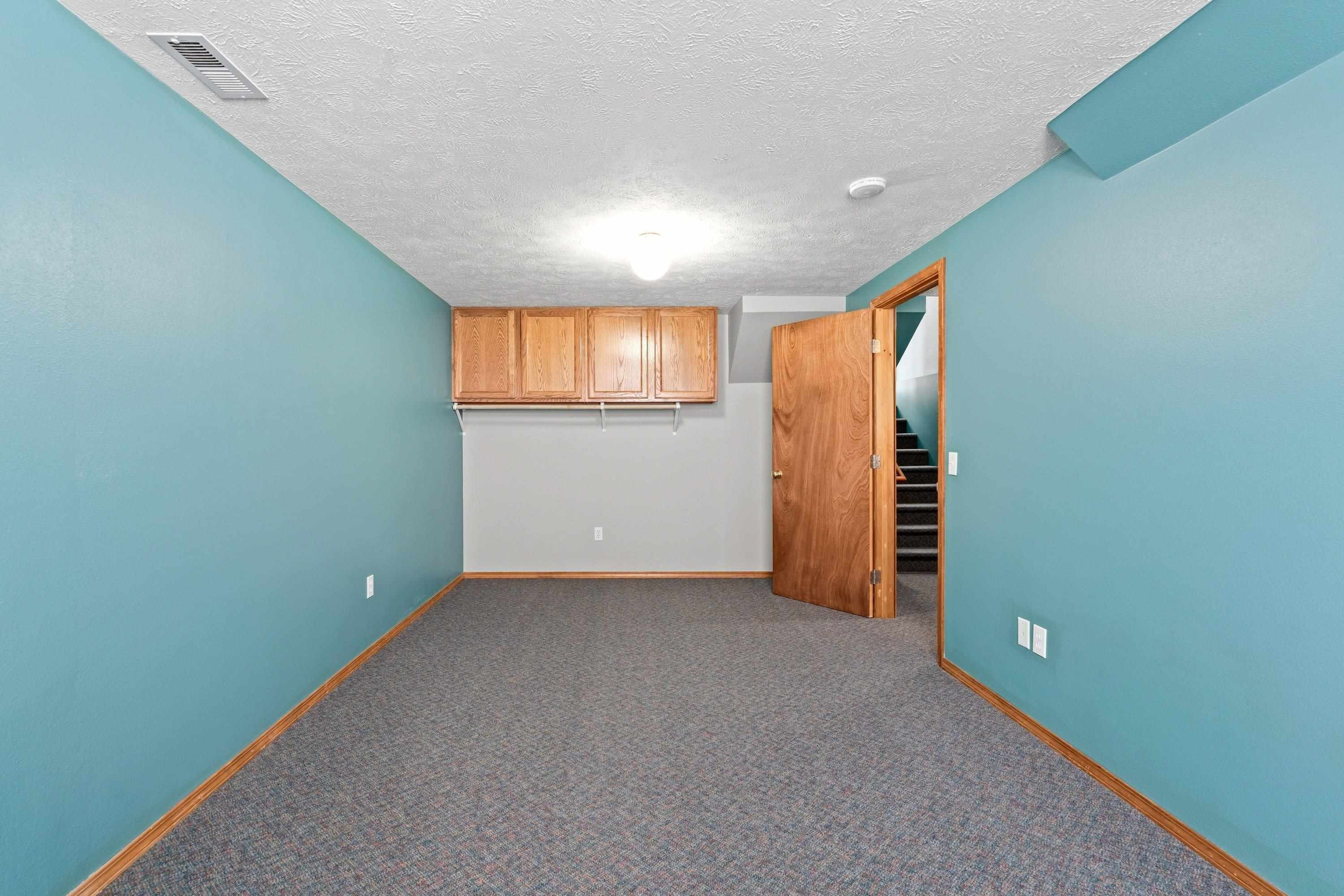 6923 N Douglass St - Photo 31