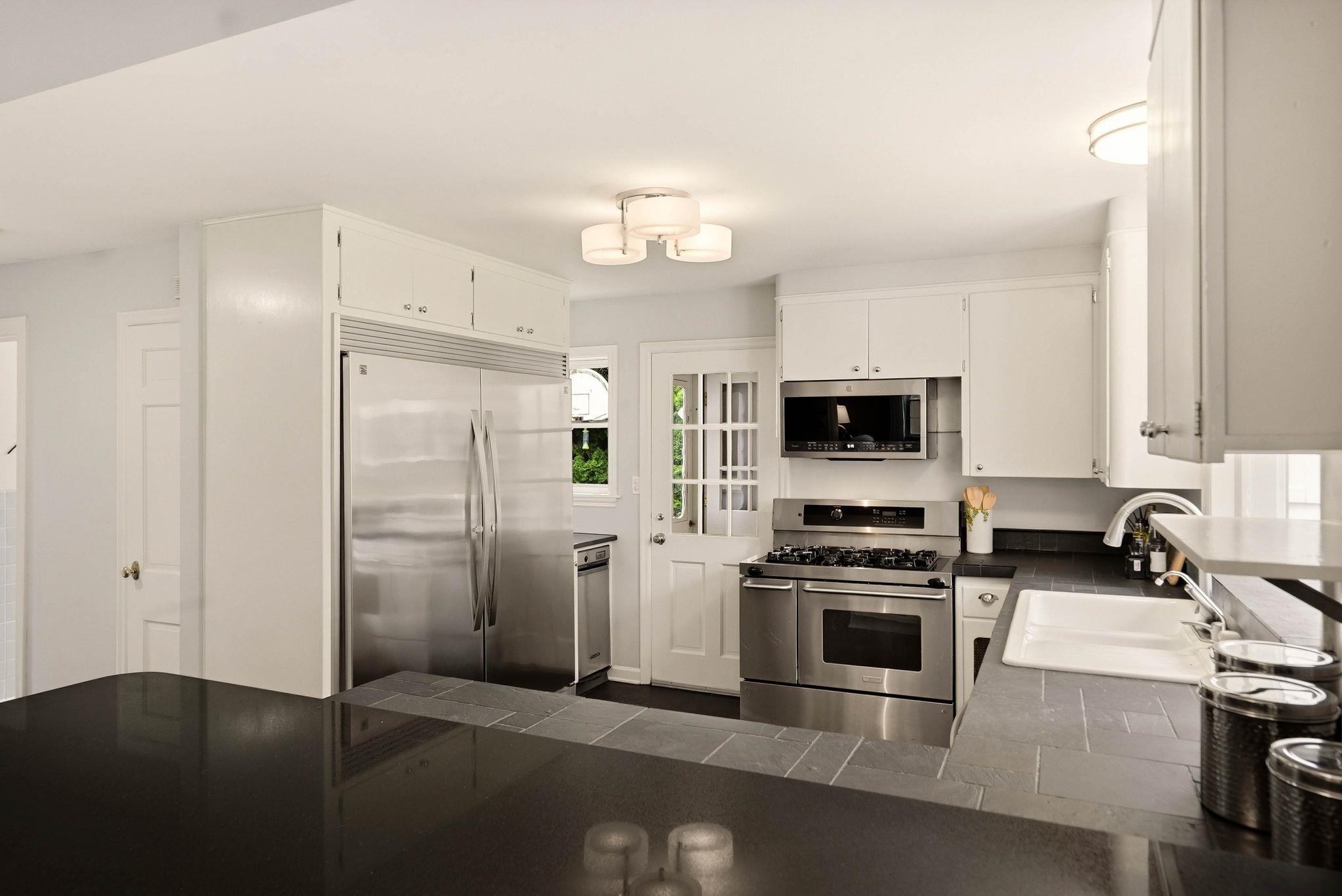1204 E Overbluff Rd - Photo 10