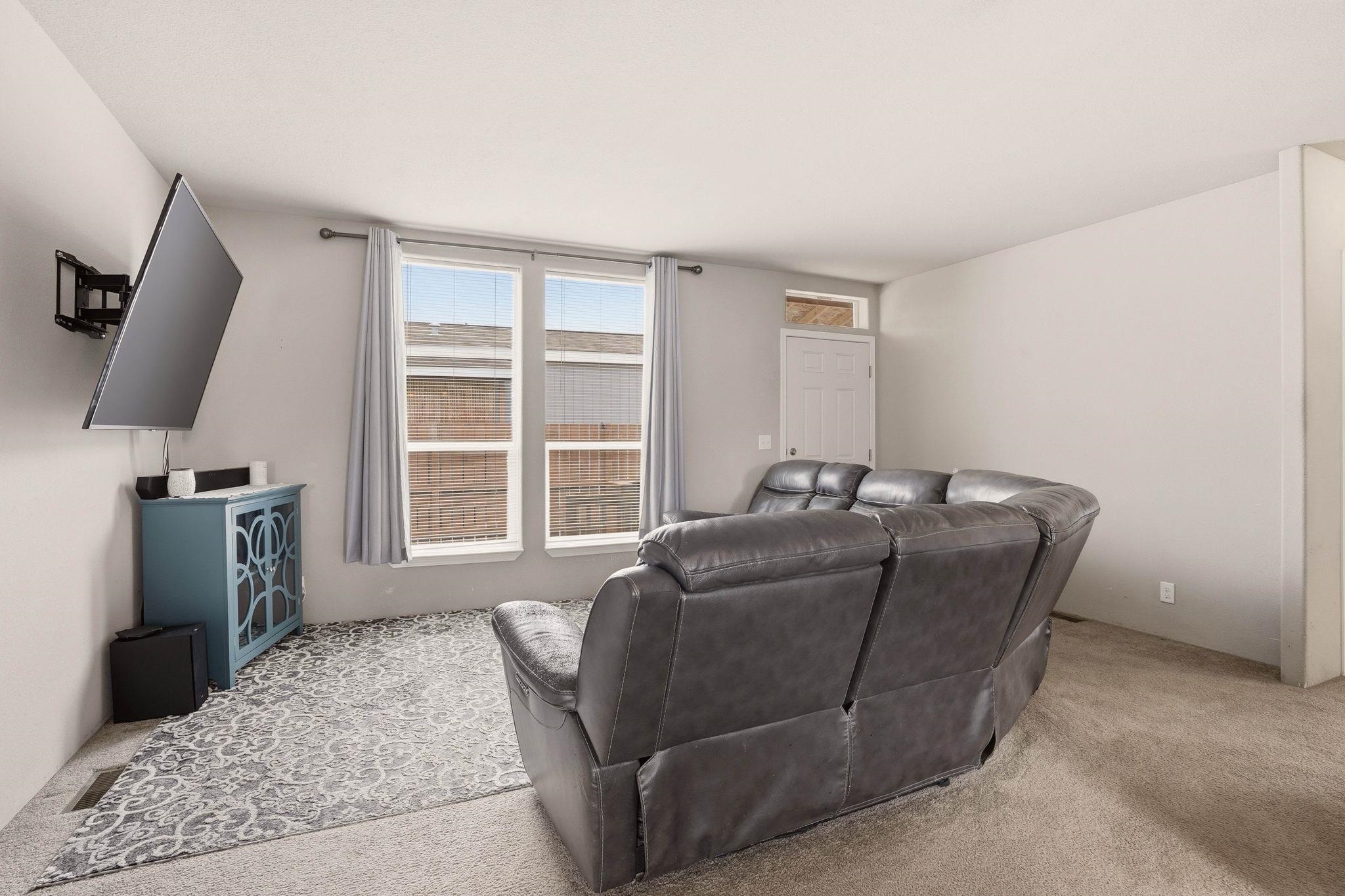 10510 W Richland Rd - Photo 4