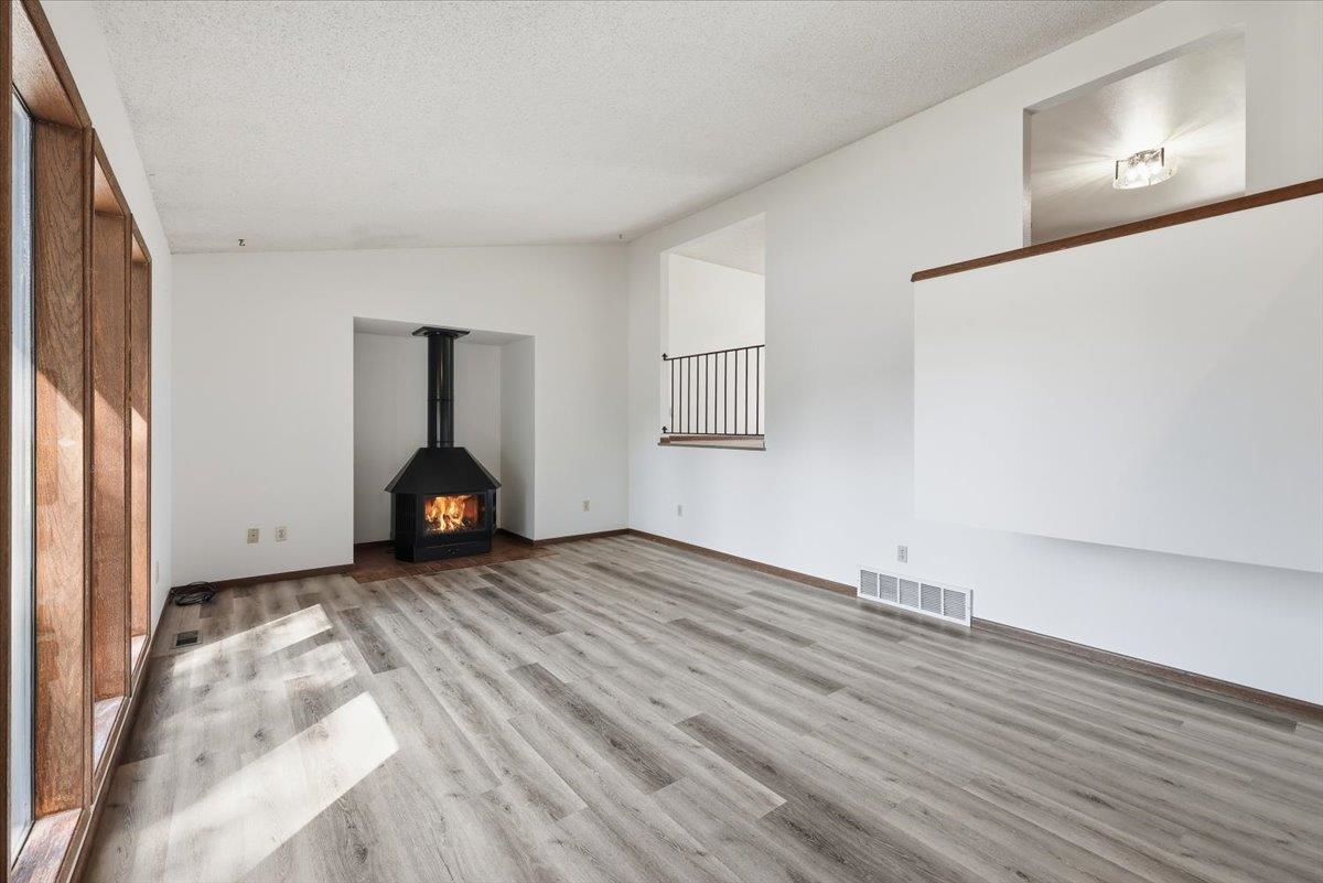 11721 E 37th Ave - Photo 7