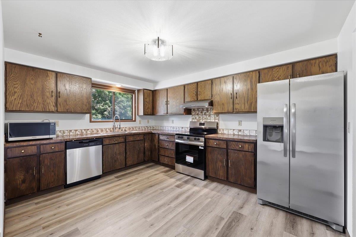 11721 E 37th Ave - Photo 11