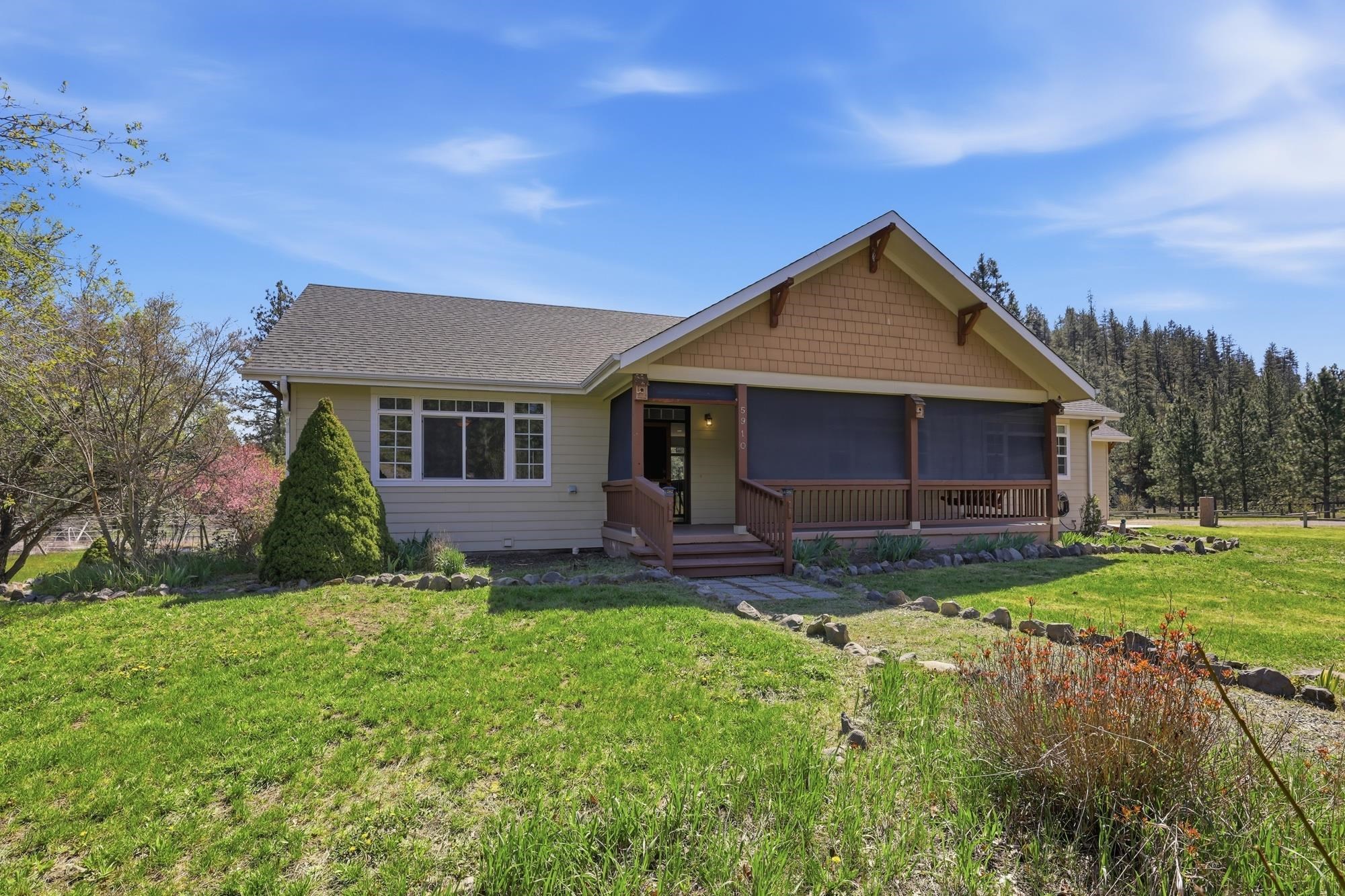 5910 N Garfield Rd - Photo 1