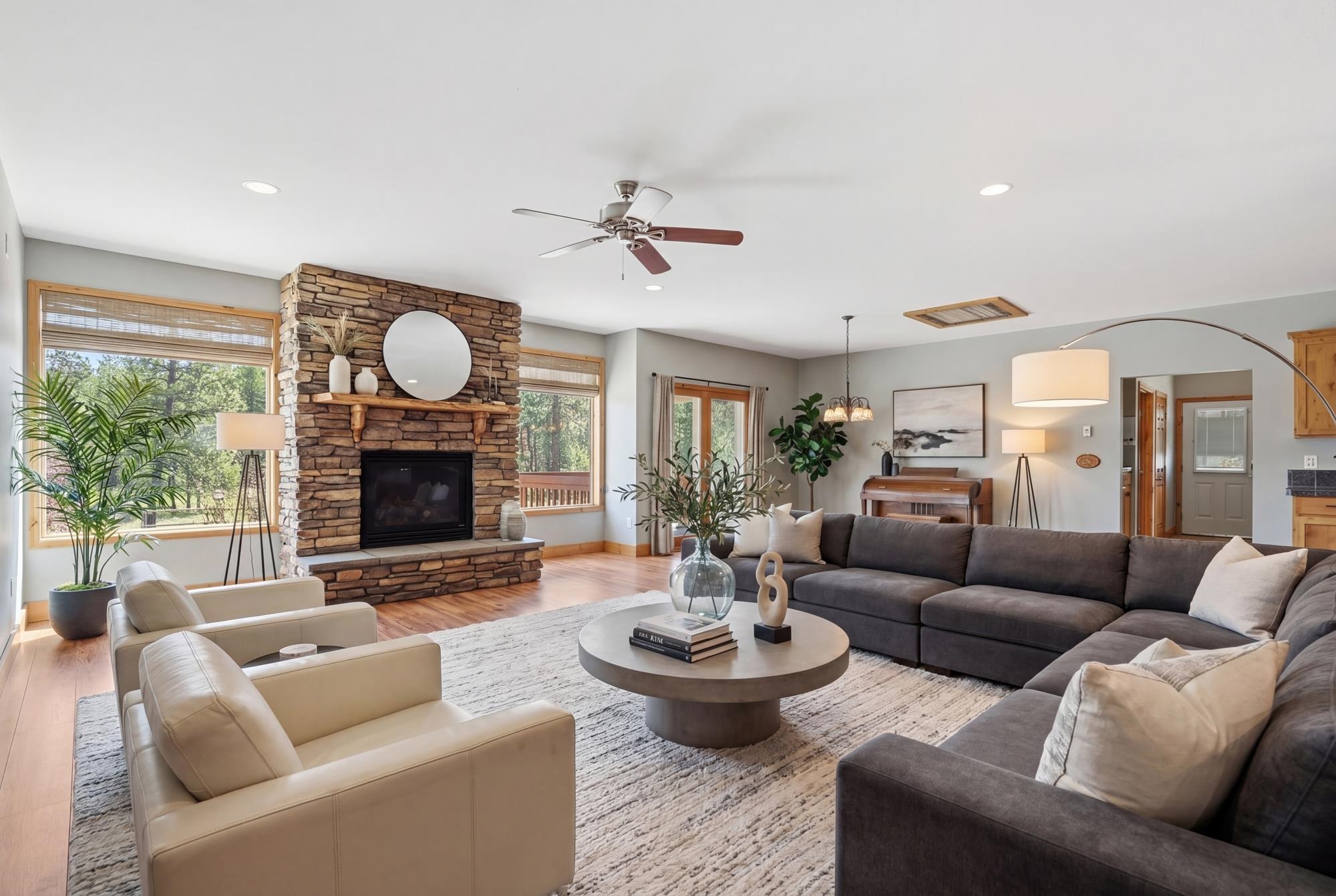 5910 N Garfield Rd - Photo 4