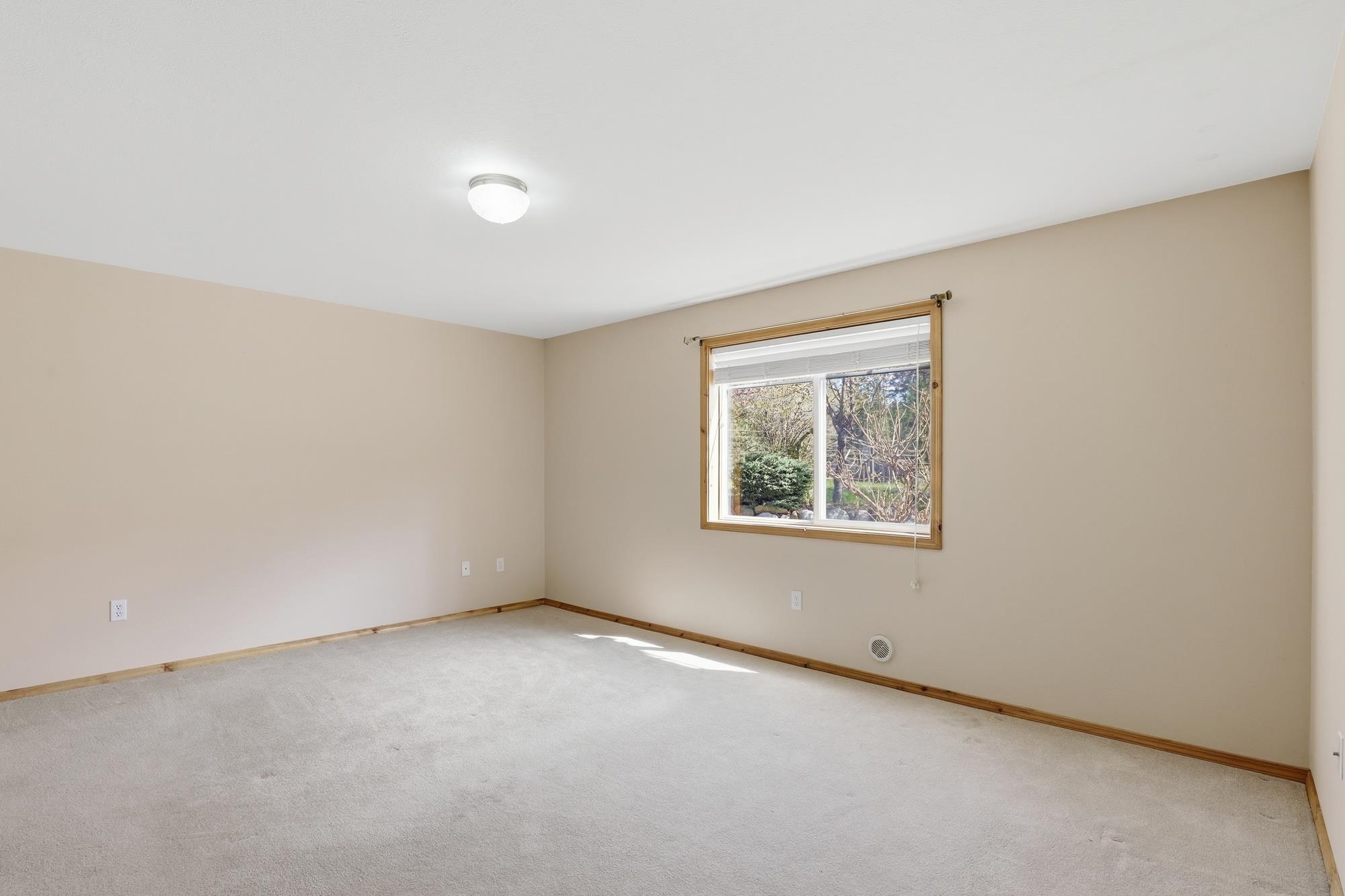 5910 N Garfield Rd - Photo 24