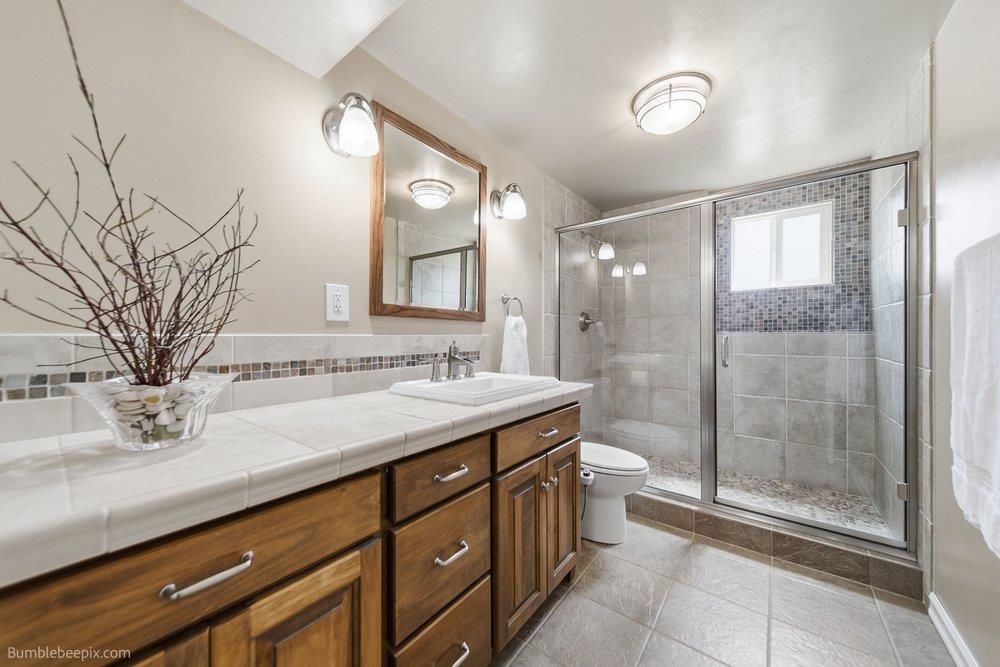 11816 E 14th Ave - Photo 36