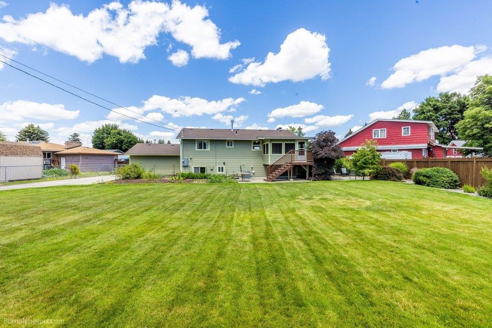 11816 E 14th Ave - Photo 8