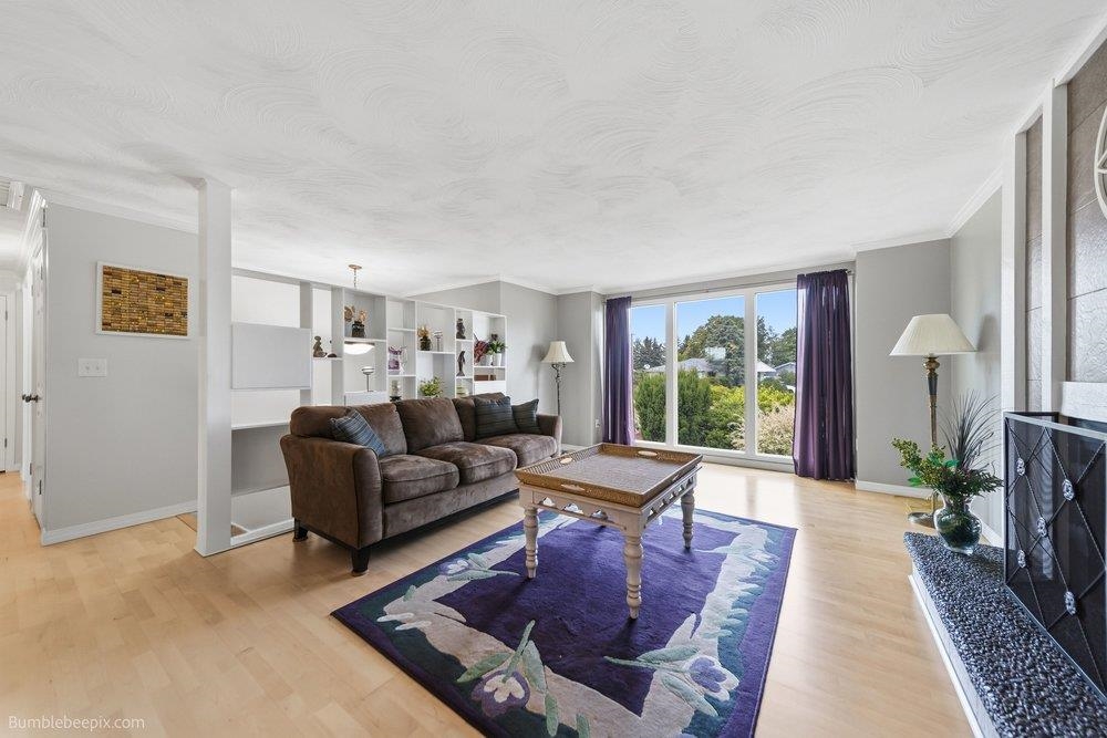 11816 E 14th Ave - Photo 16