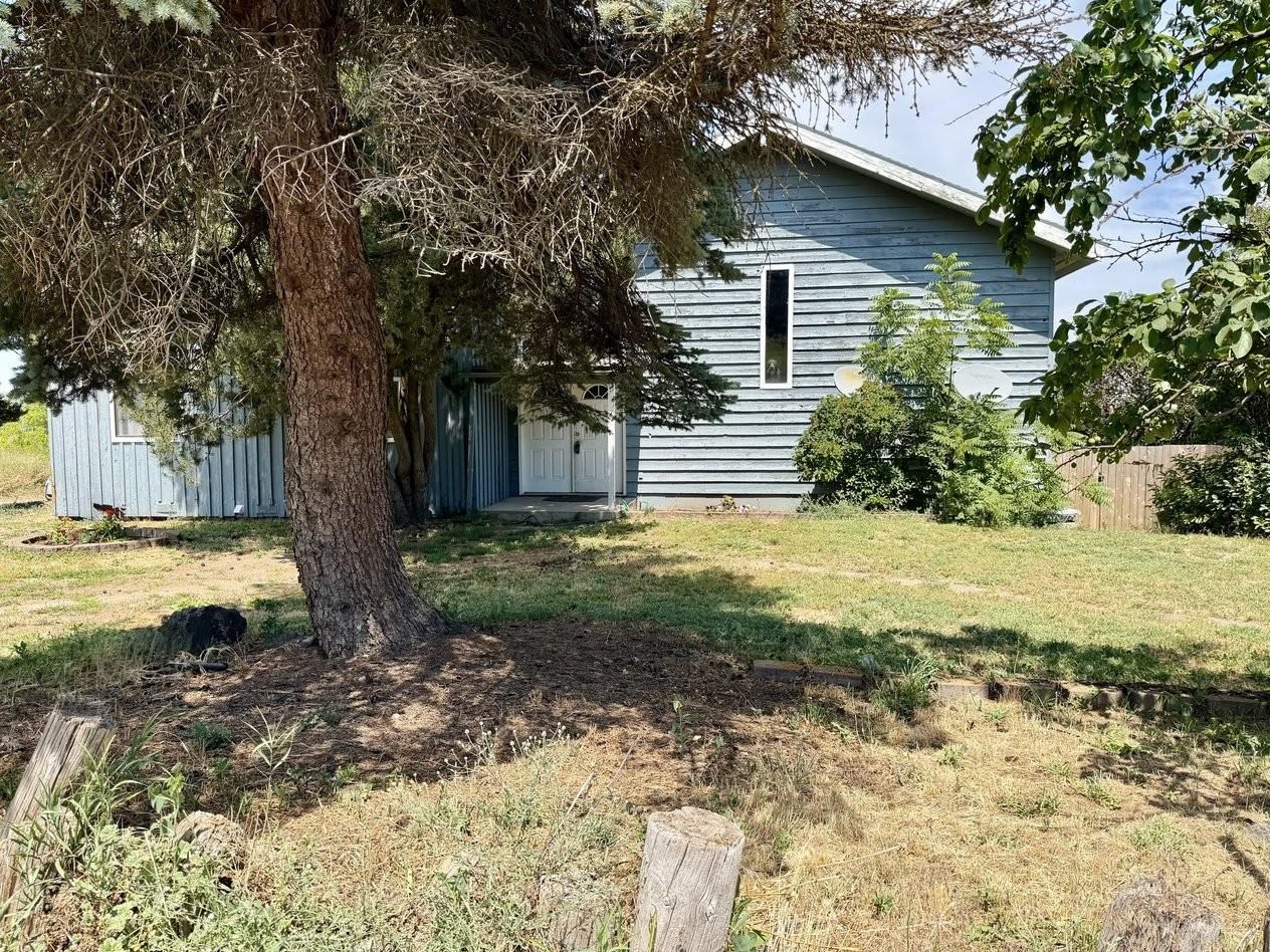 7302 E BIGELOW GULCH Rd - Photo 1