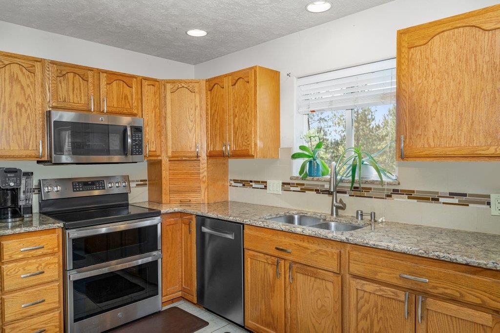 4810 S Stark Ln - Photo 12