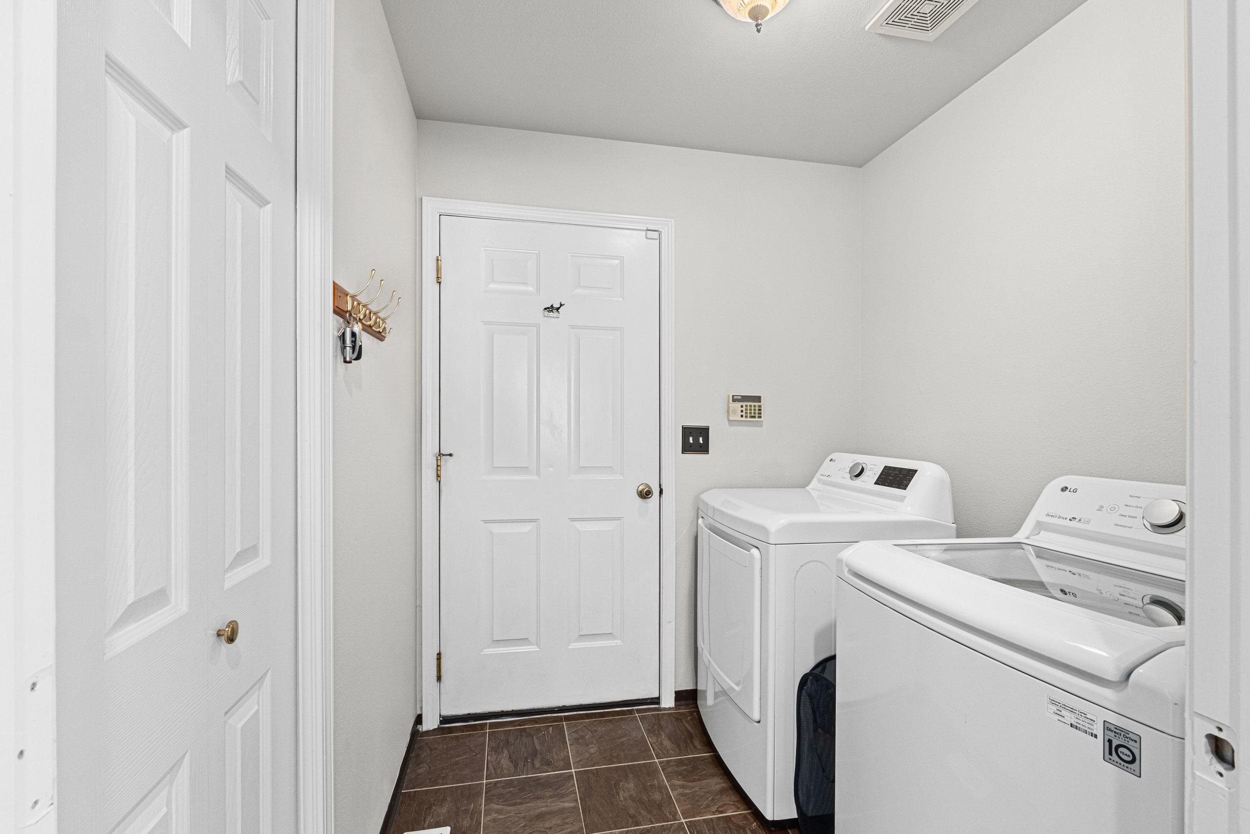 6004 Ruby Way - Photo 19