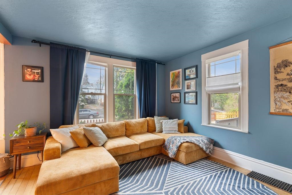 2103 W 5th Ave - Photo 8