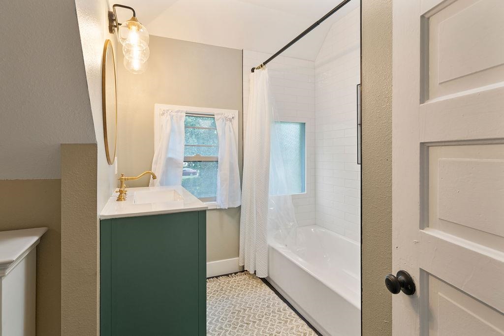 2103 W 5th Ave - Photo 16