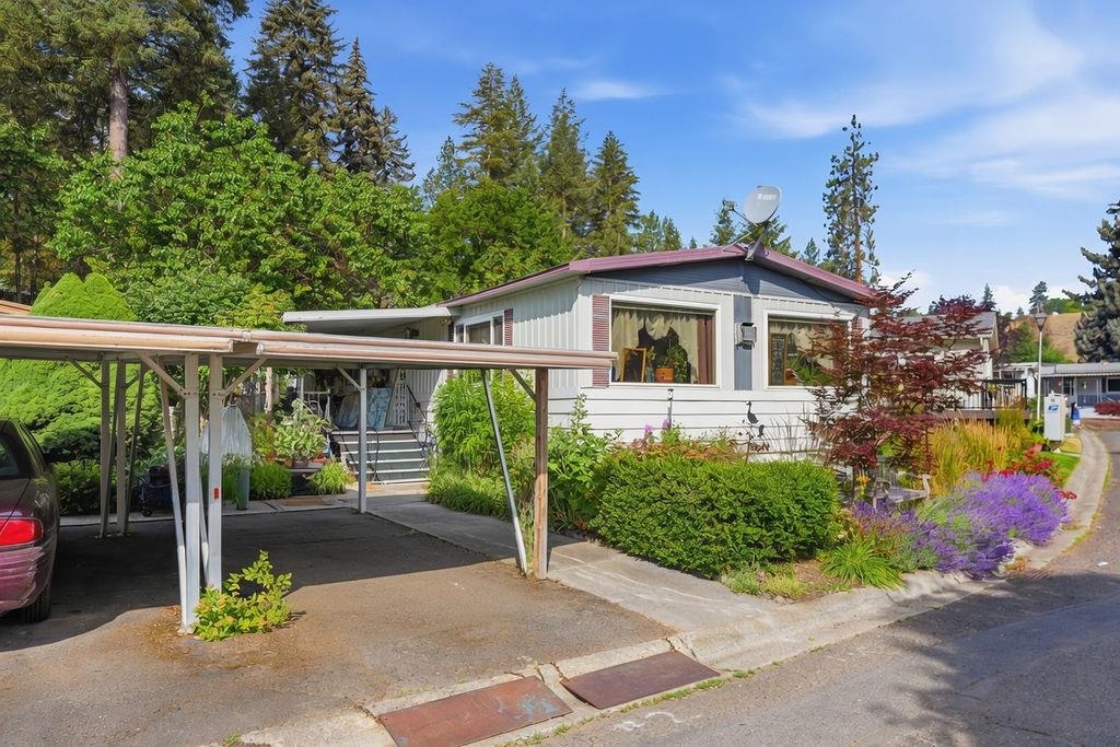 3231 W Boone, 3 Ave - Photo 1