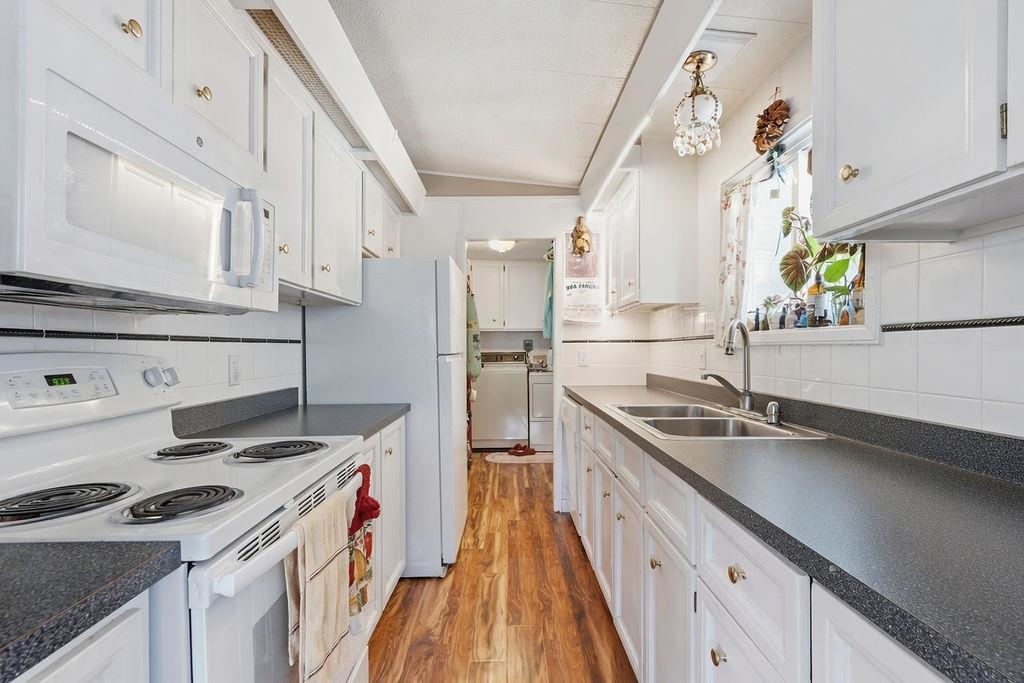 3231 W Boone, 3 Ave - Photo 12