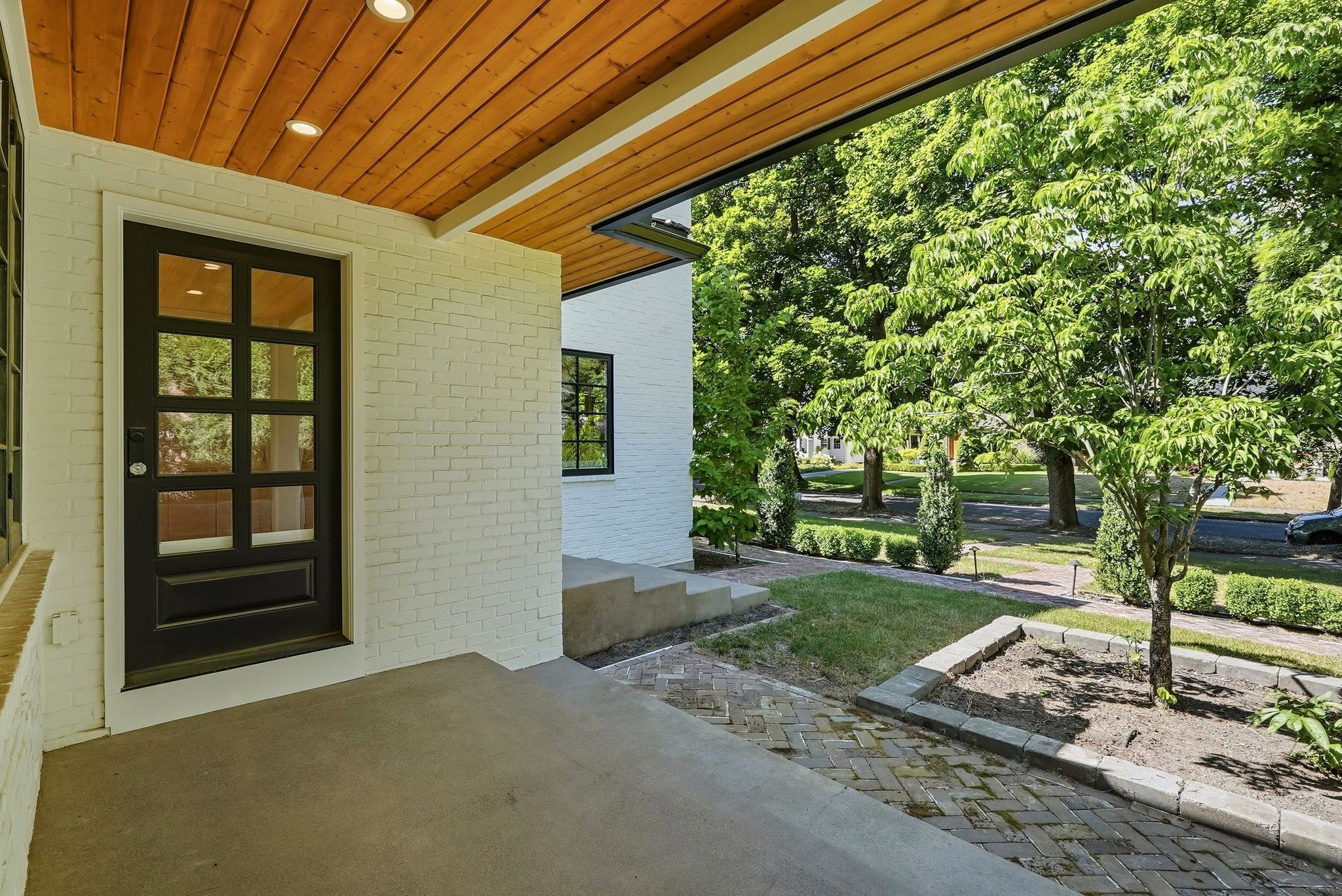 907 W 20TH Ave - Photo 6