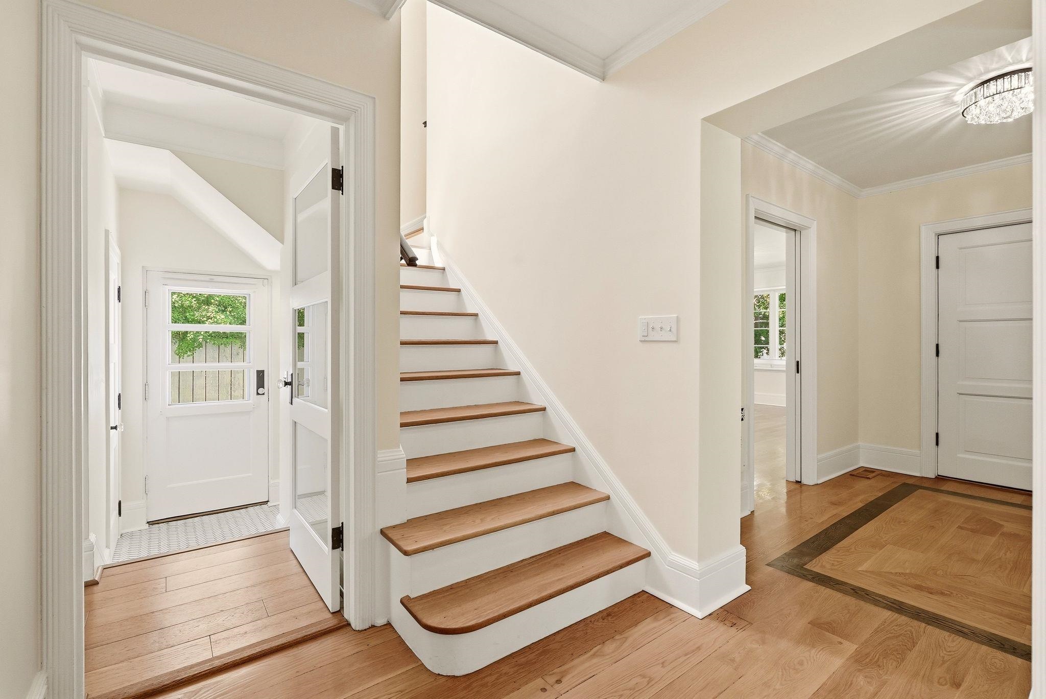 907 W 20TH Ave - Photo 23