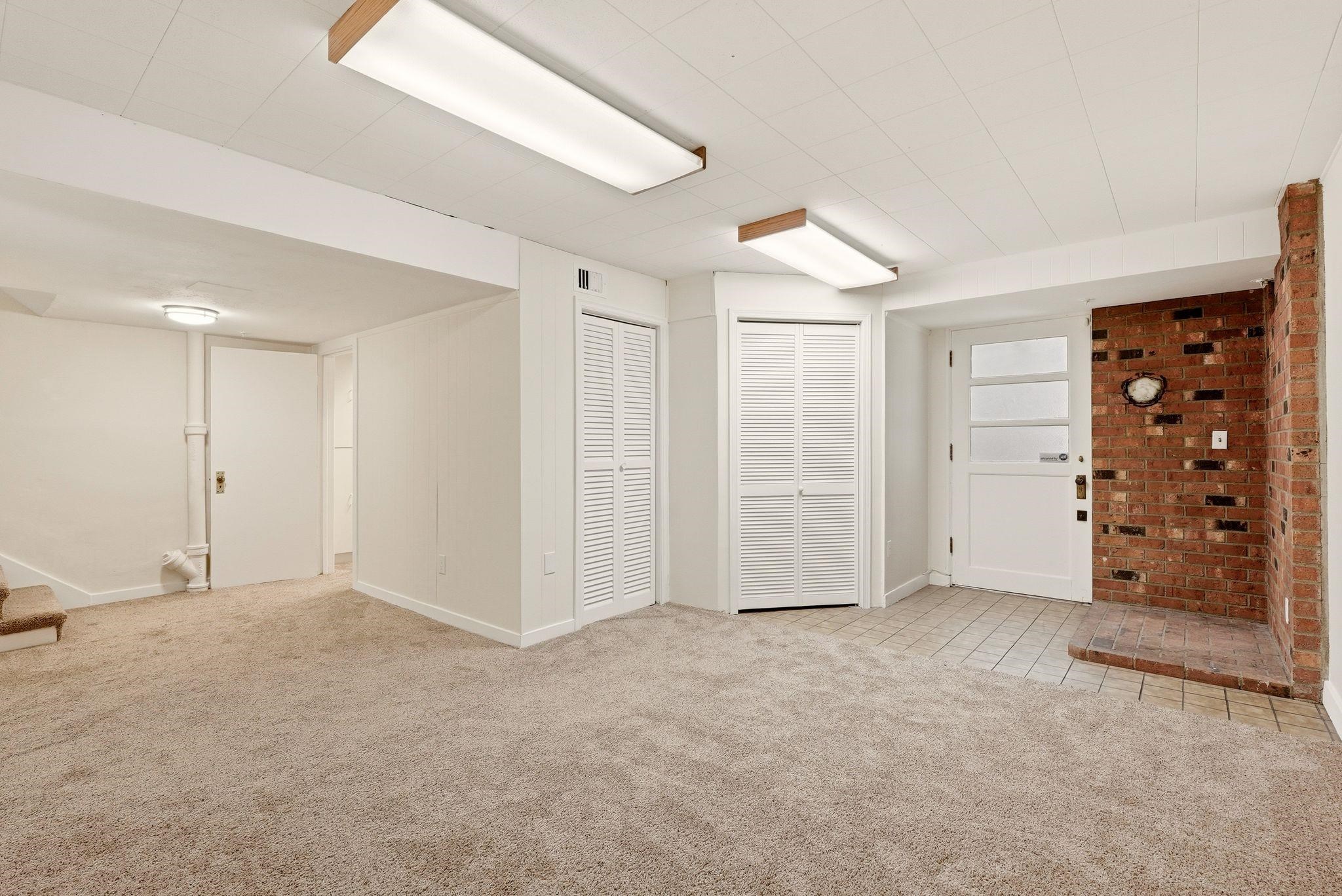 907 W 20TH Ave - Photo 36